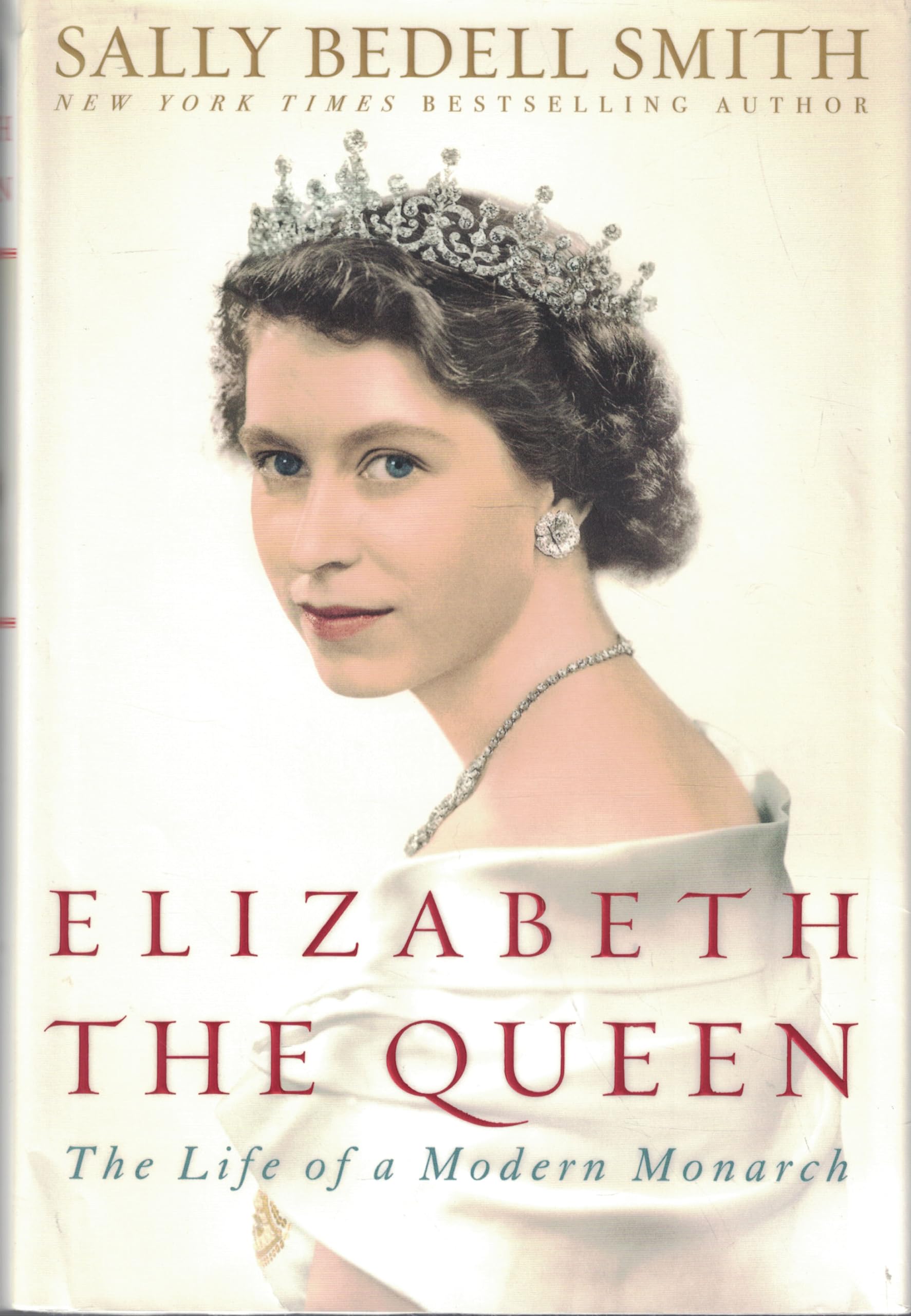 Elizabeth the Queen: The Life of a Modern Monarch used book depot