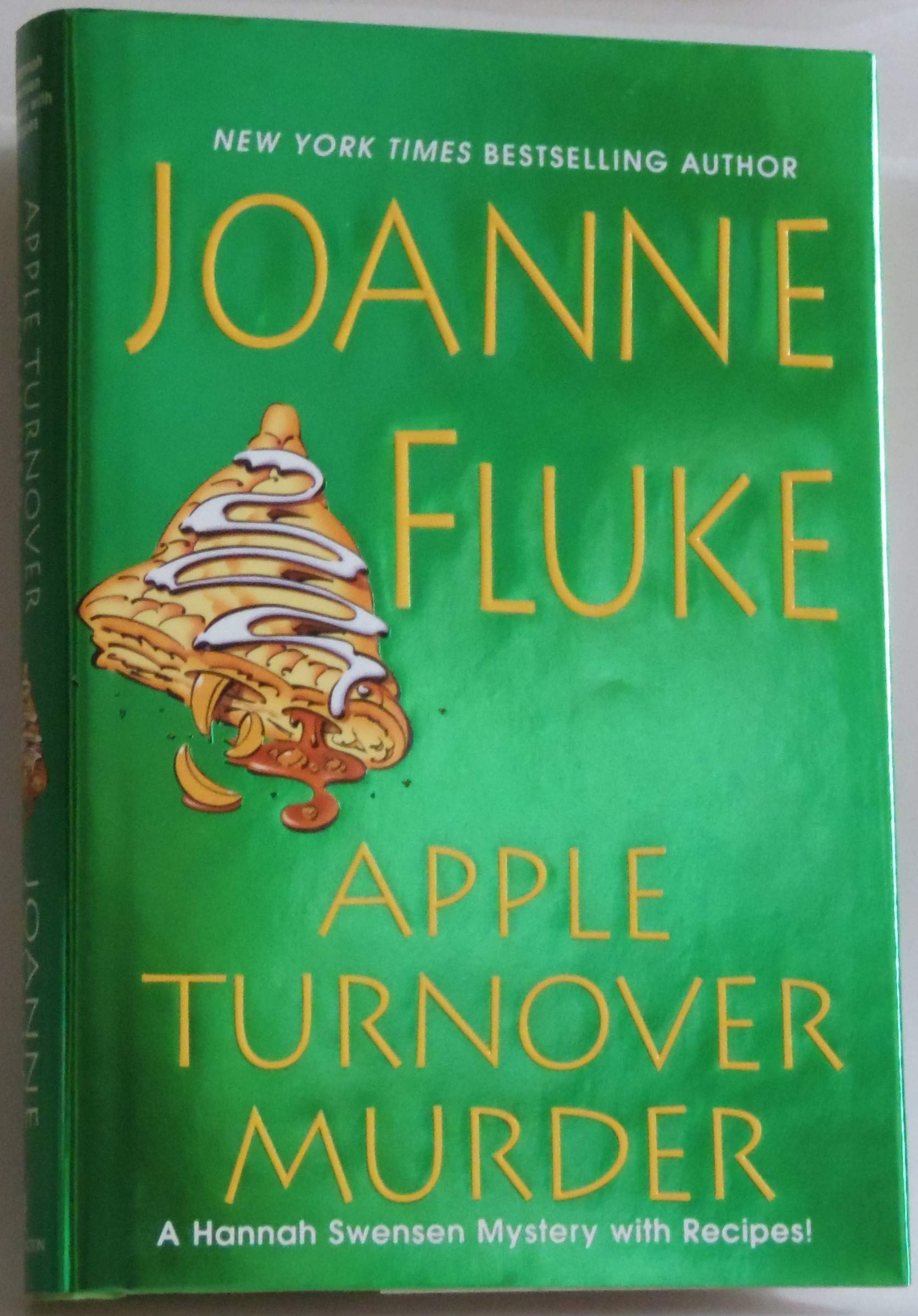Apple Turnover Murder (Hannah Swensen Mysteries) used book depot