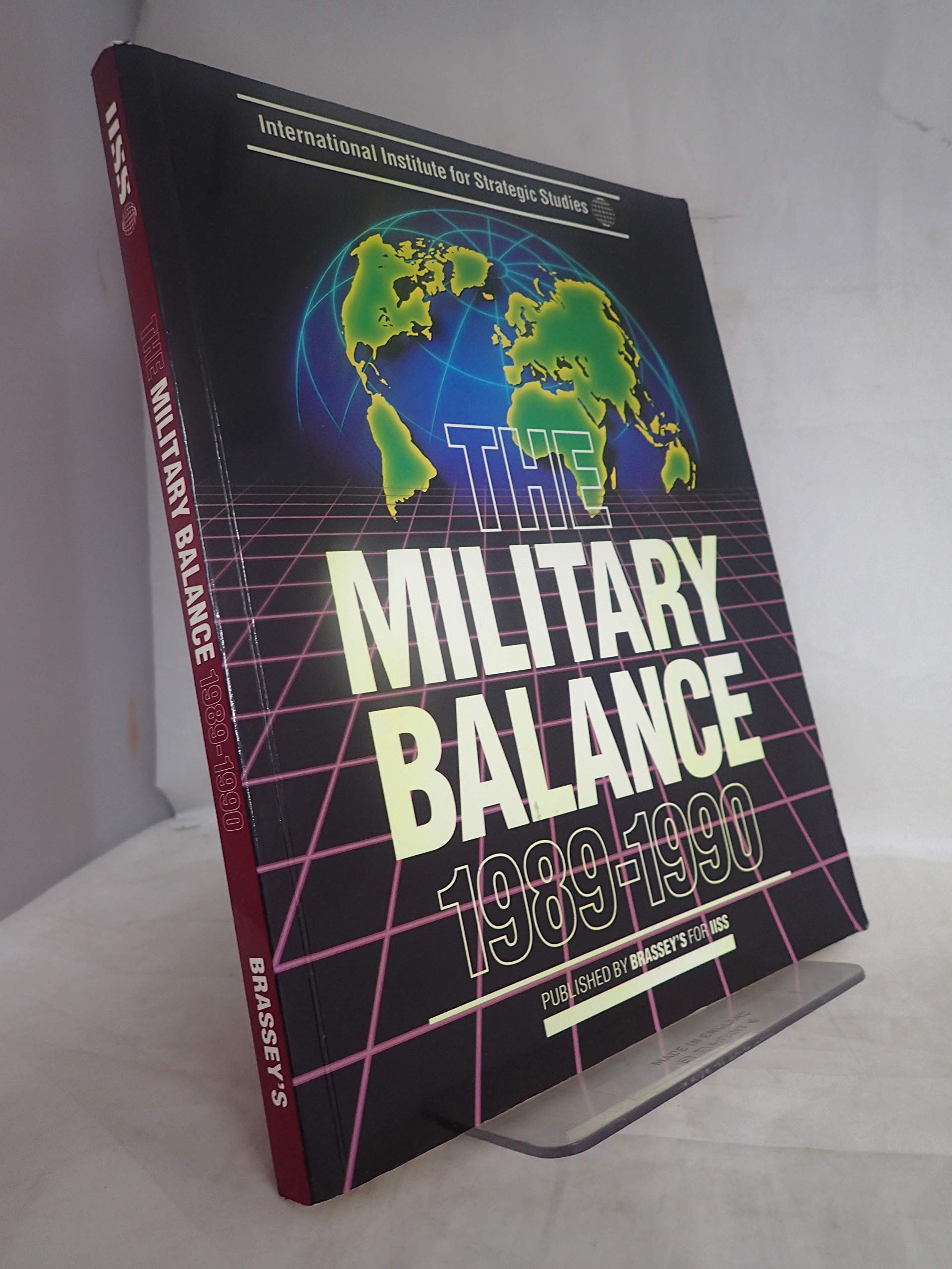 The Military Balance 1989-1990 (The International Institute for Strategic Studies) used book depot