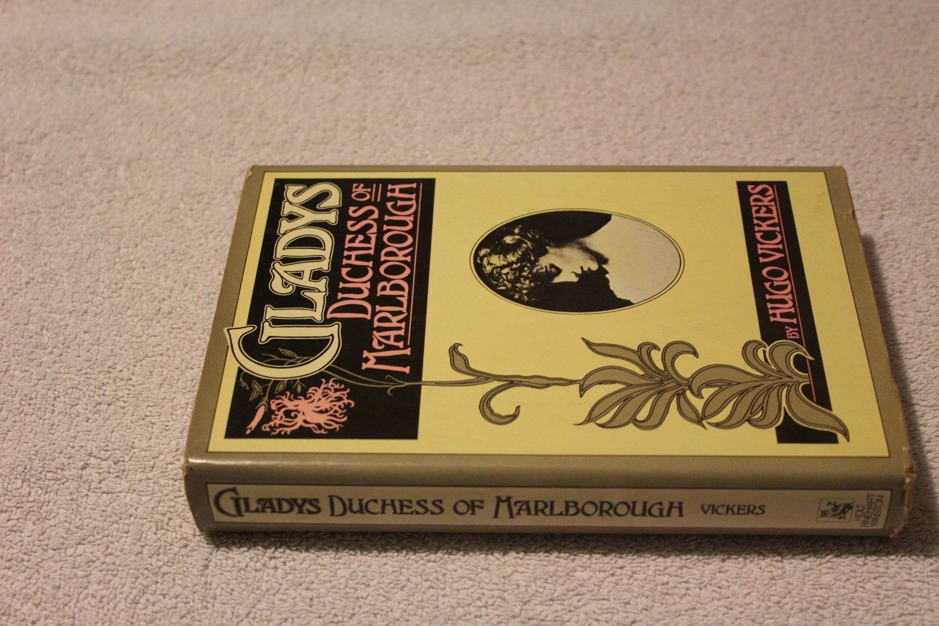 Gladys: Duchess of Marlborough used book depot