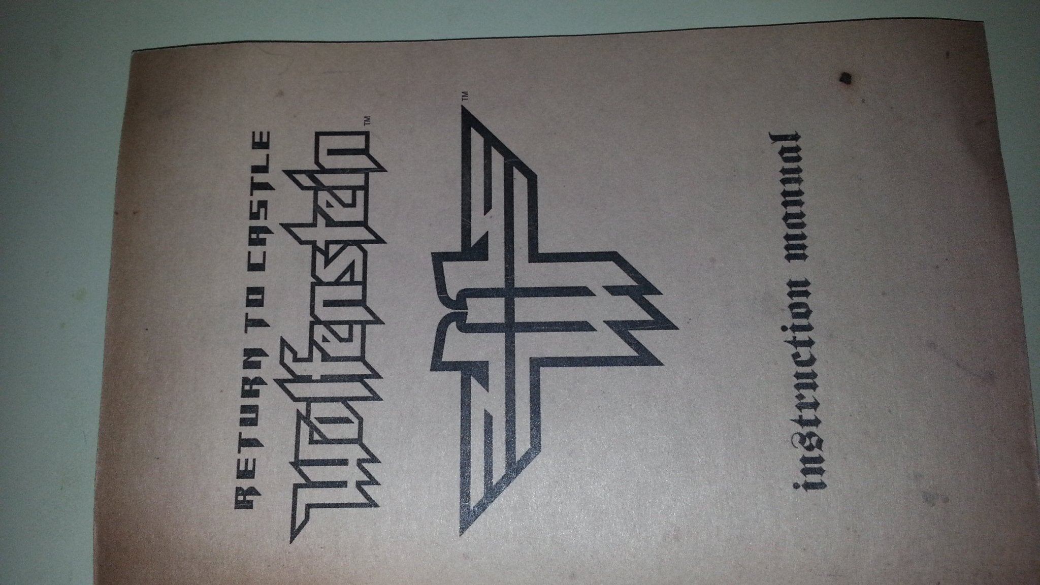Return To Castle Wolfenstein: Prima's Official Strategy Guide used book depot