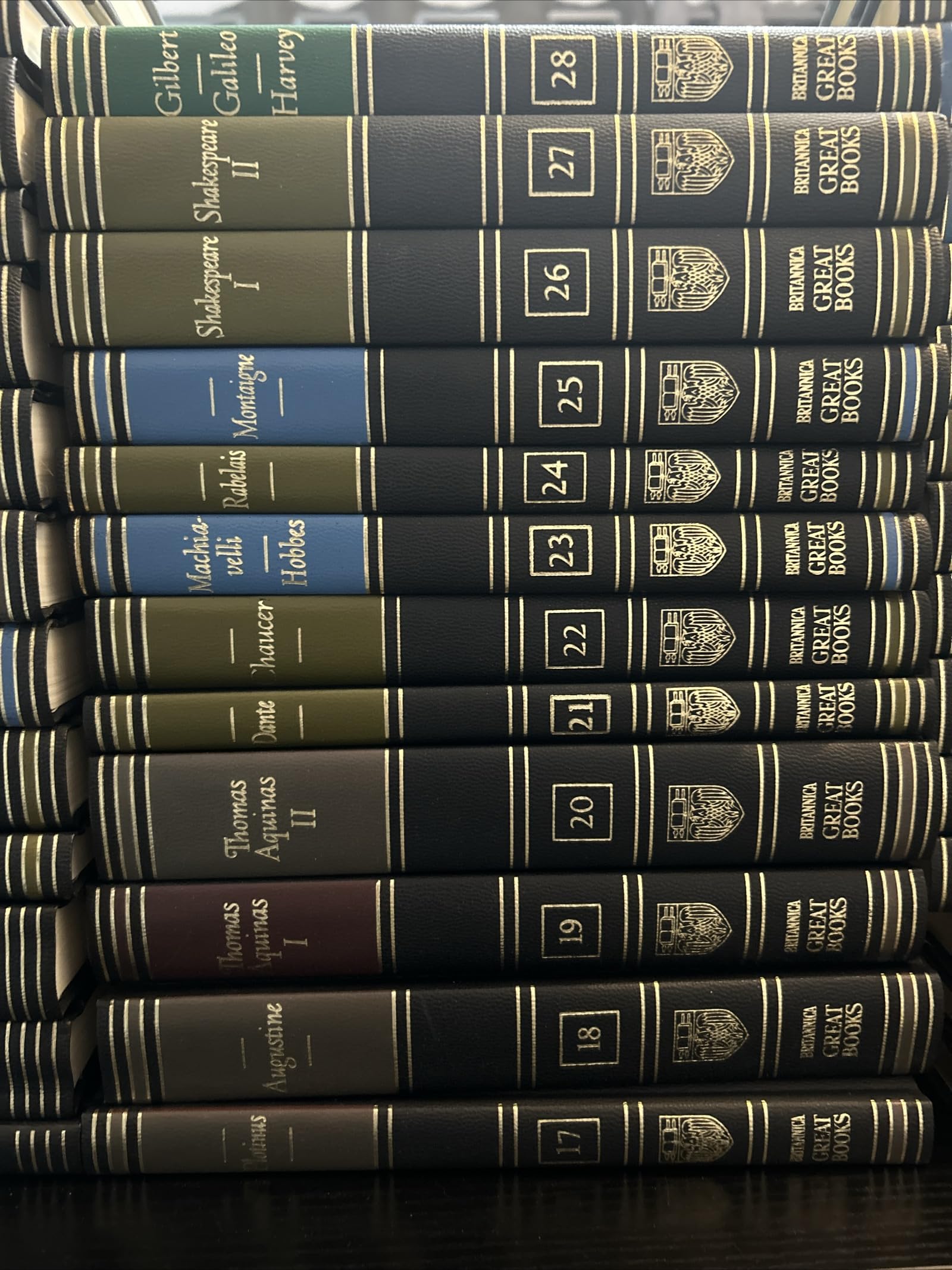 Great Books of the Western World - 1952 54 vol. set used book depot