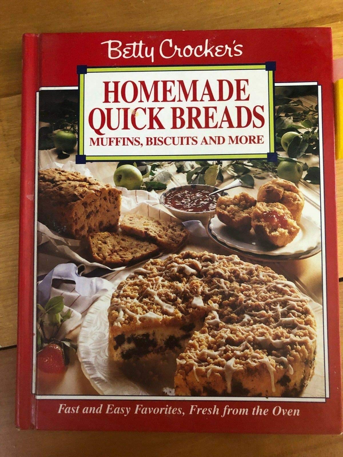 Betty Crocker's Homemade Quick Breads: Muffins, Biscuits and More used book depot