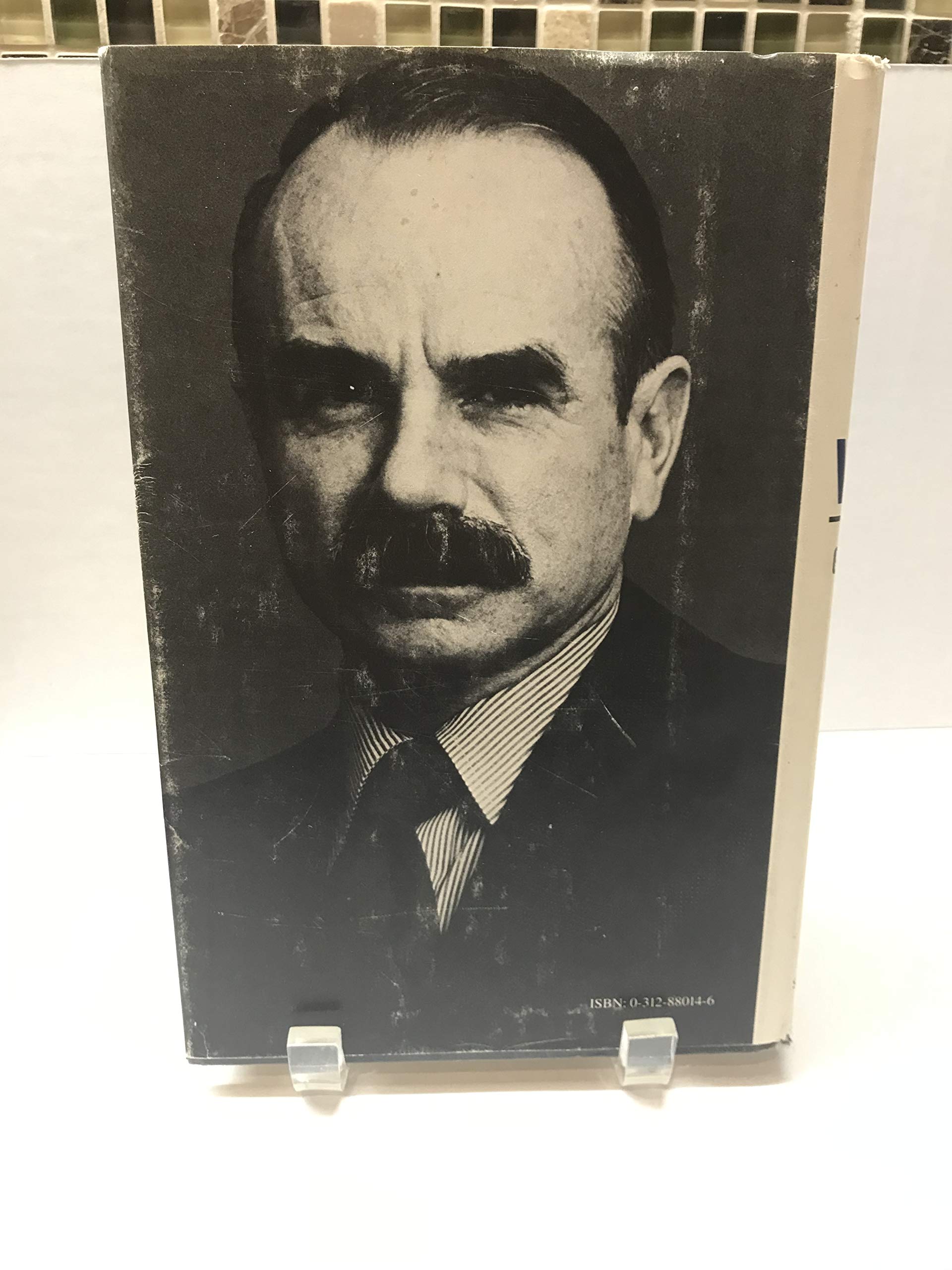 Will: The Autobiography of G. Gordon Liddy used book depot