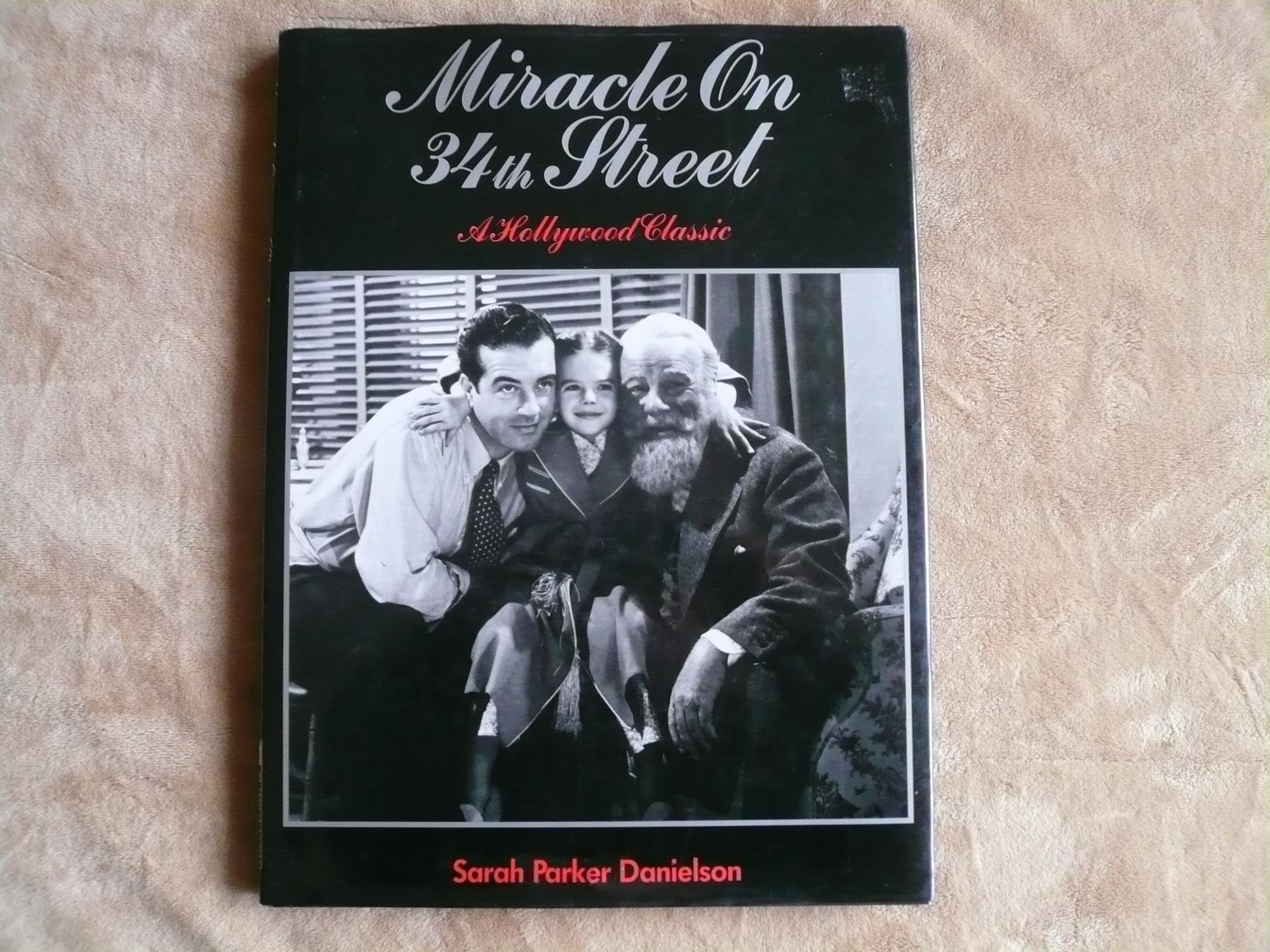 Miracle on 34th Street : A Hollywood Classic used book depot