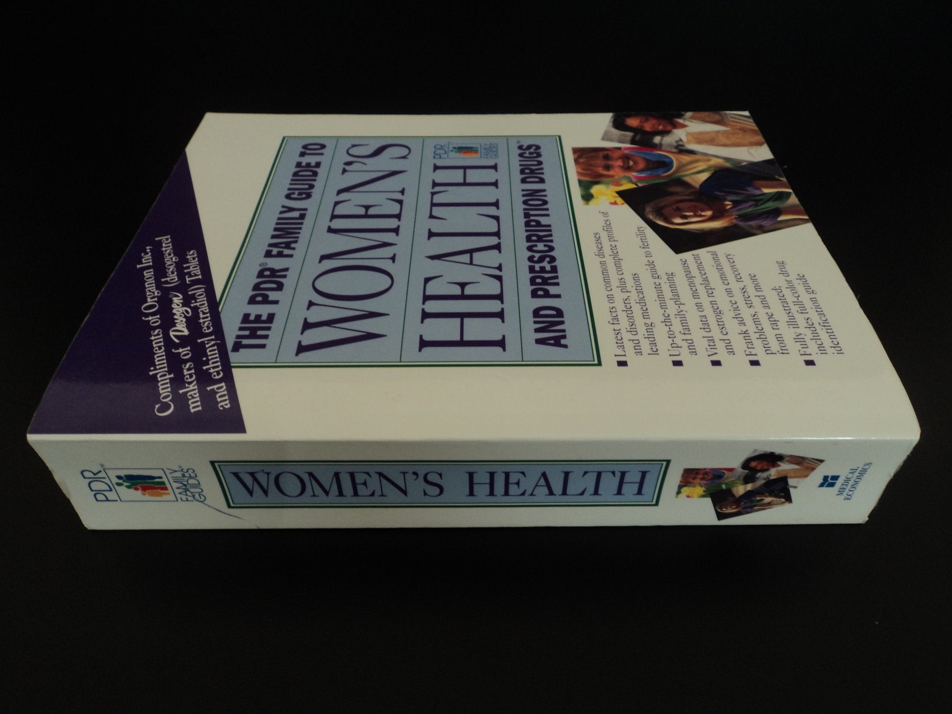 The Pdr Family Guide to Women's Health and Prescription Drugs (PHYSICIAN'S DESK REFERENCE FAMILY GUIDE TO WOMEN'S HEALTH AND PRESCRIPTION DRUGS) used book depot
