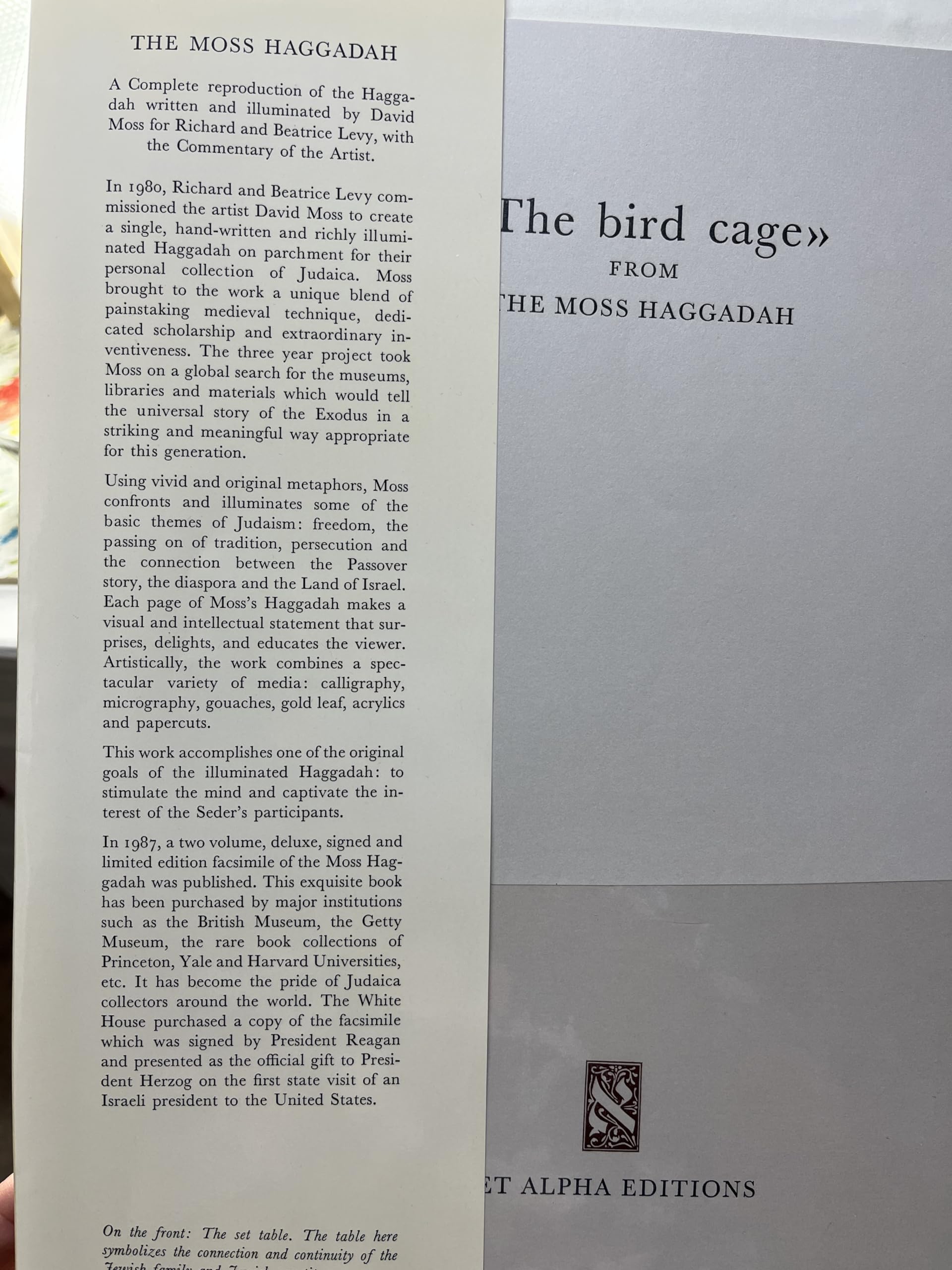The Moss Haggadah: A complete reproduction of the Haggadah written and illuminated by David Moss for Richard and Beatrice Levy, with the commentary of the artist (Hebrew and English Edition) used book depot