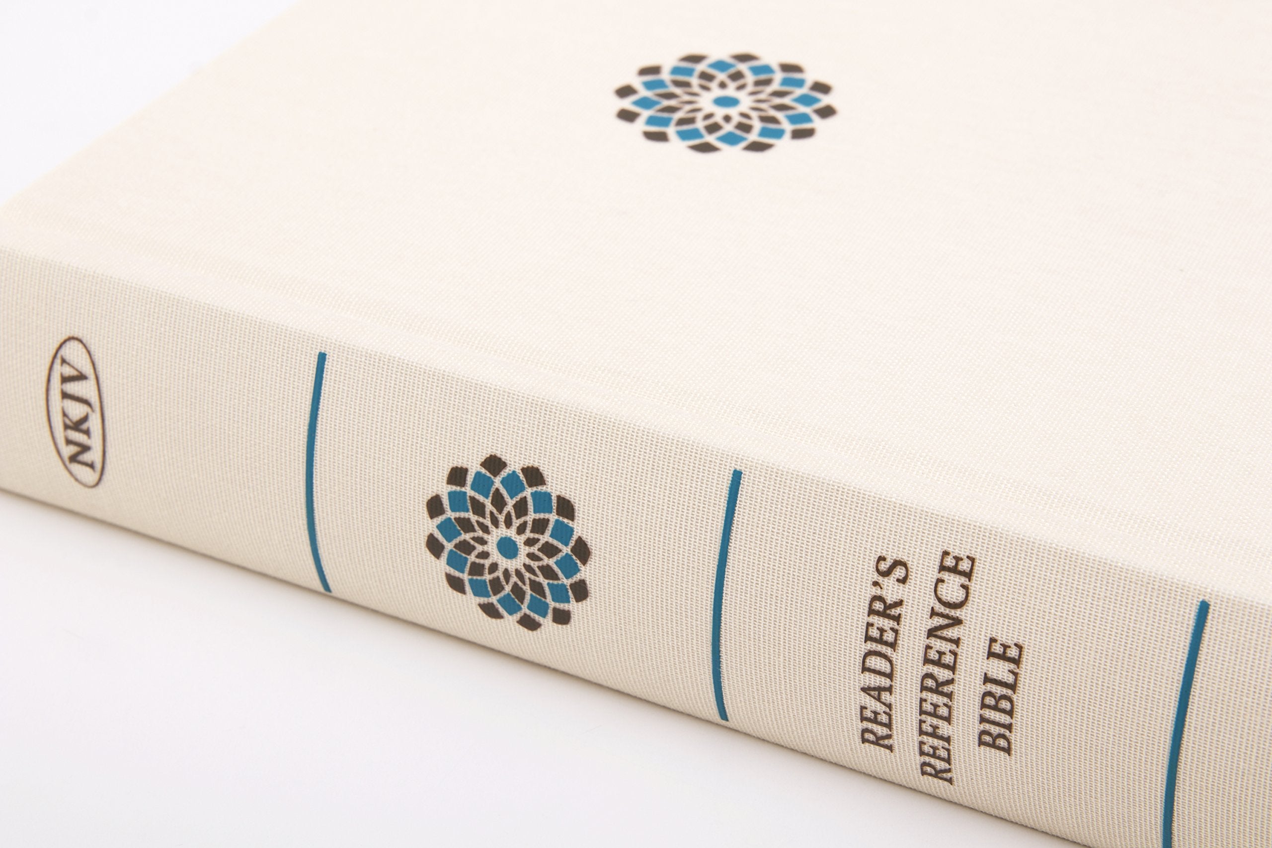 Reader's Reference Bible: NKJV Edition, Tan Cloth Over Board, Indexed