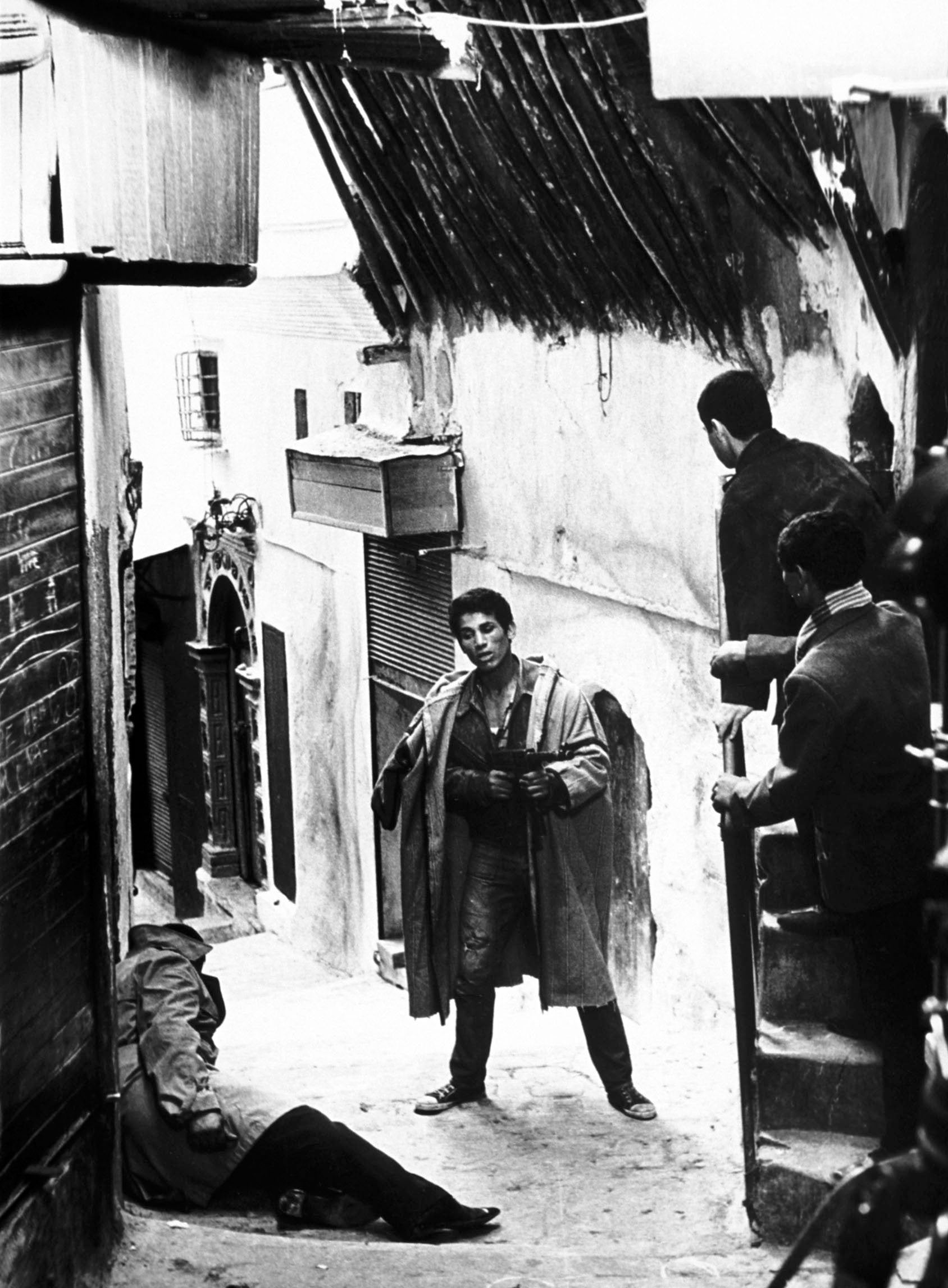 The Battle of Algiers: The Criterion Collection [Blu-ray] used book depot