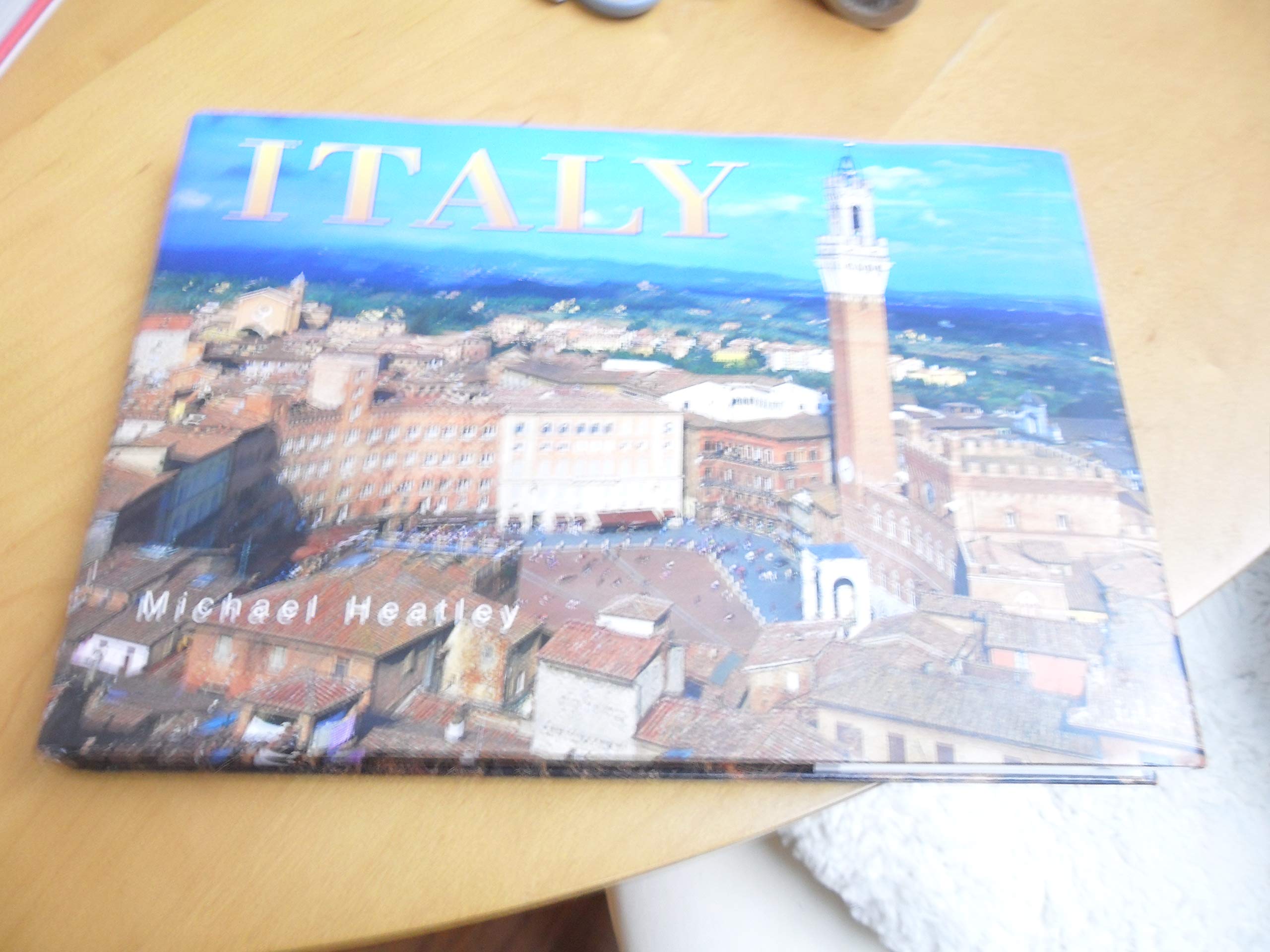 Italy (Small Panorama Series) used book depot