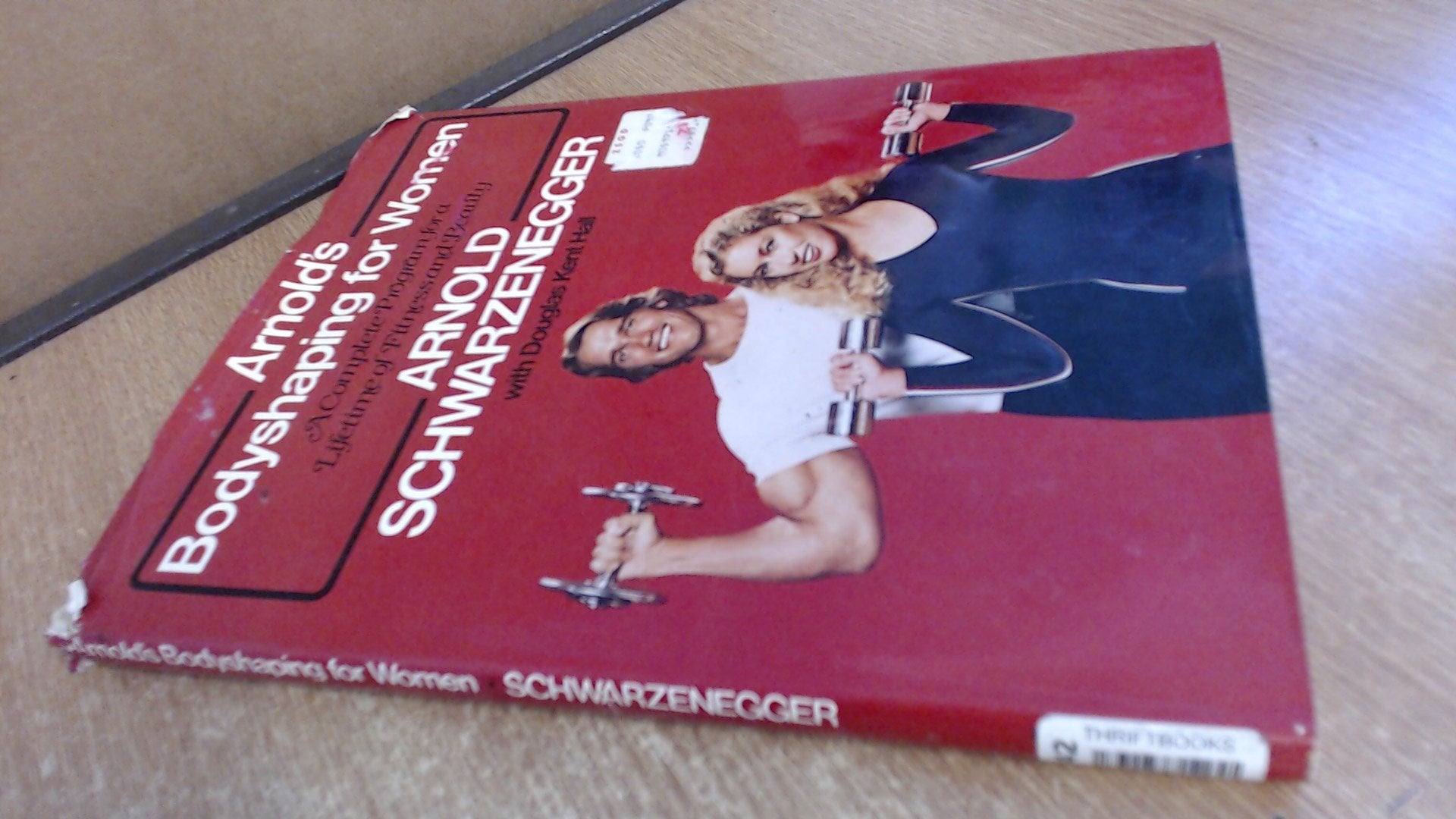 Arnold's Bodyshaping for Women used book depot