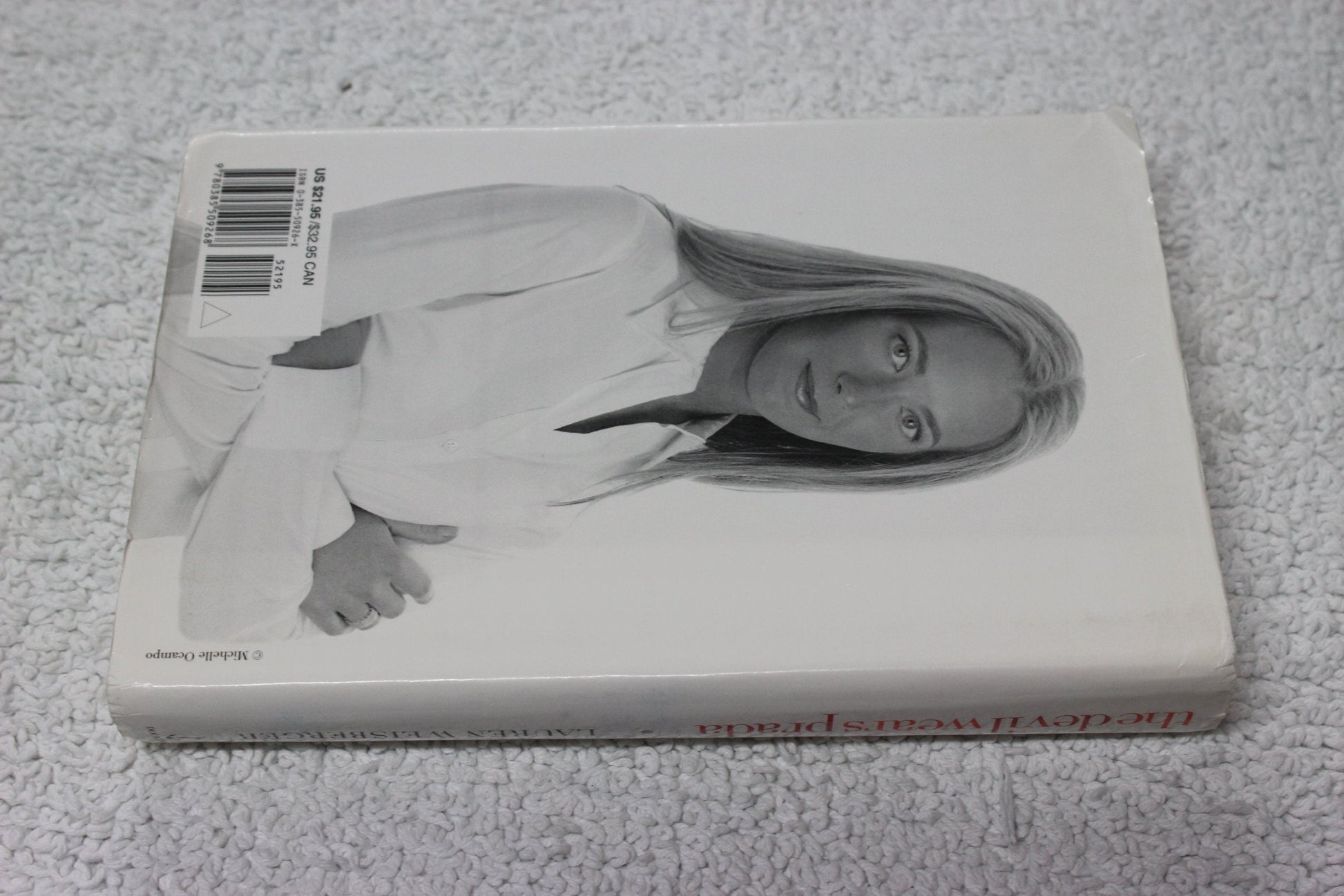 The Devil Wears Prada: A Novel used book depot