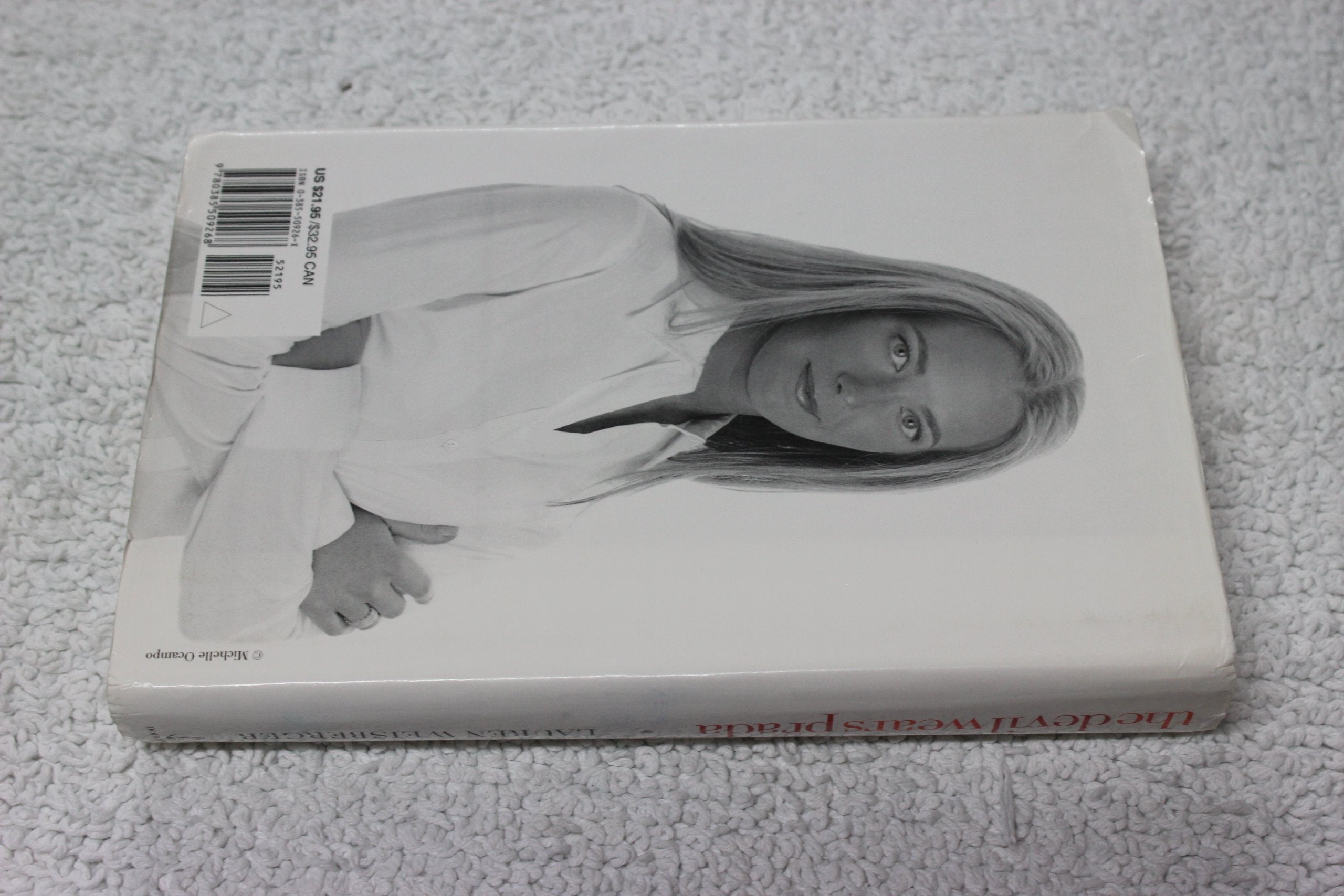 The Devil Wears Prada: A Novel used book depot