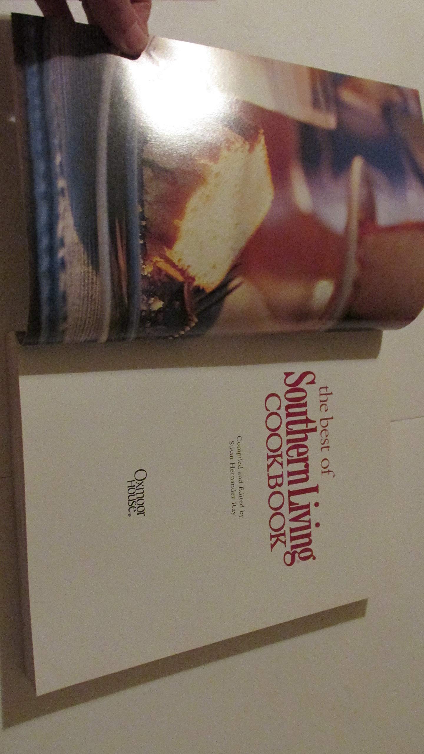 The Best of Southern Living Cookbook: Over 500 of Our All-Time Favorite Recipes used book depot