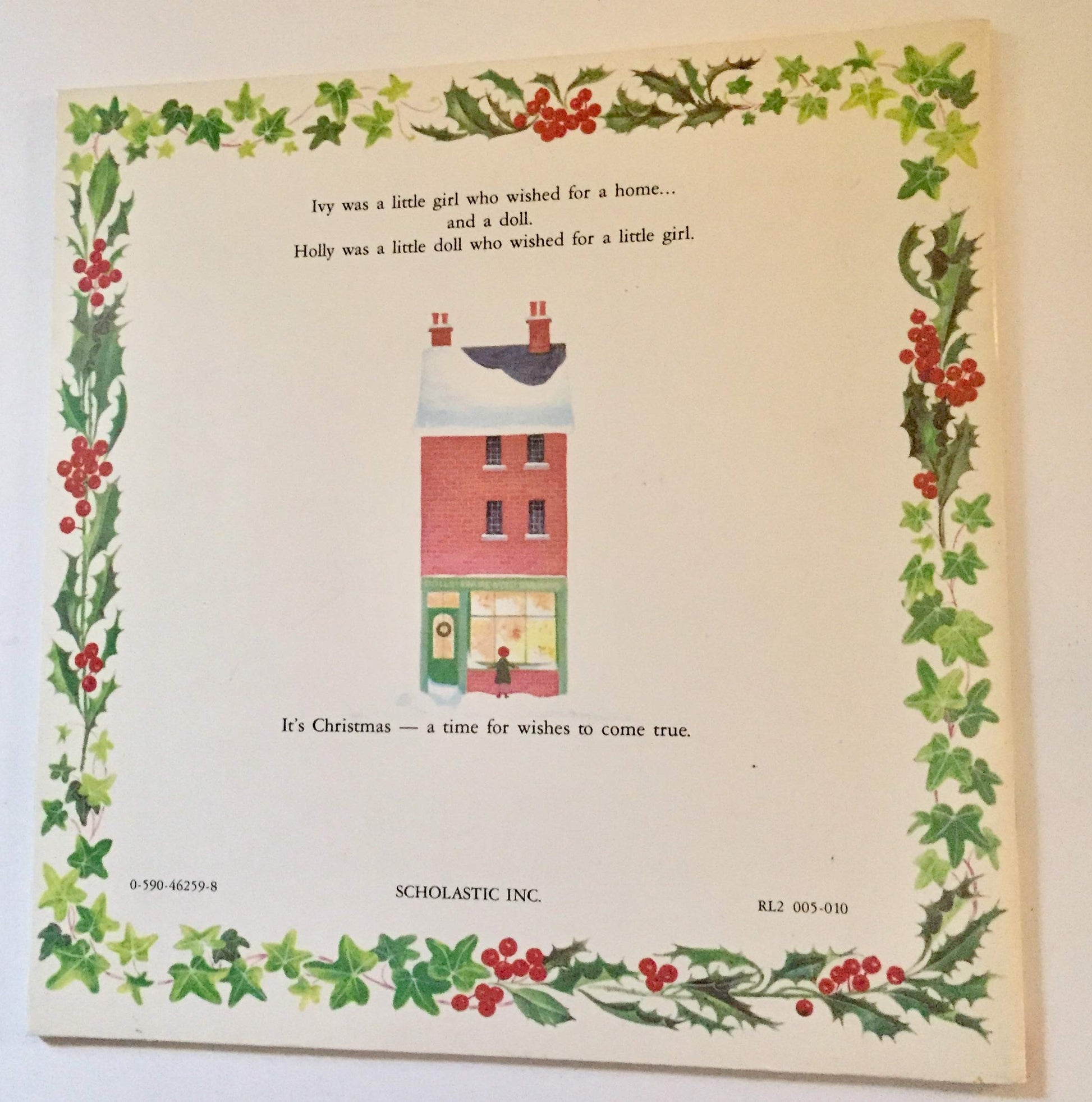 The story of Holly & Ivy used book depot