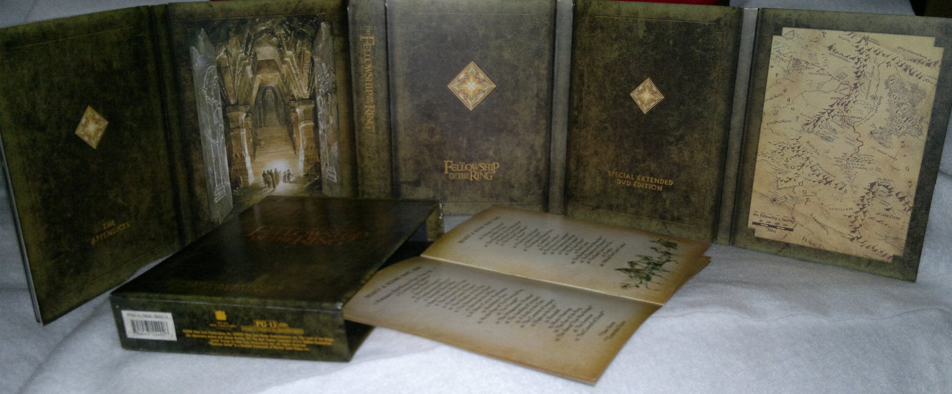 The Lord of the Rings: The Fellowship of the Ring (Four-Disc Special Extended Edition) used book depot