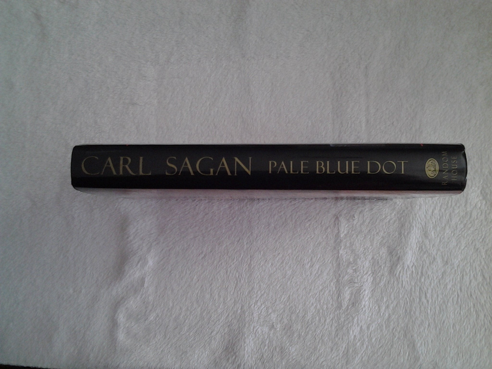 Pale Blue Dot: A Vision of the Human Future in Space used book depot