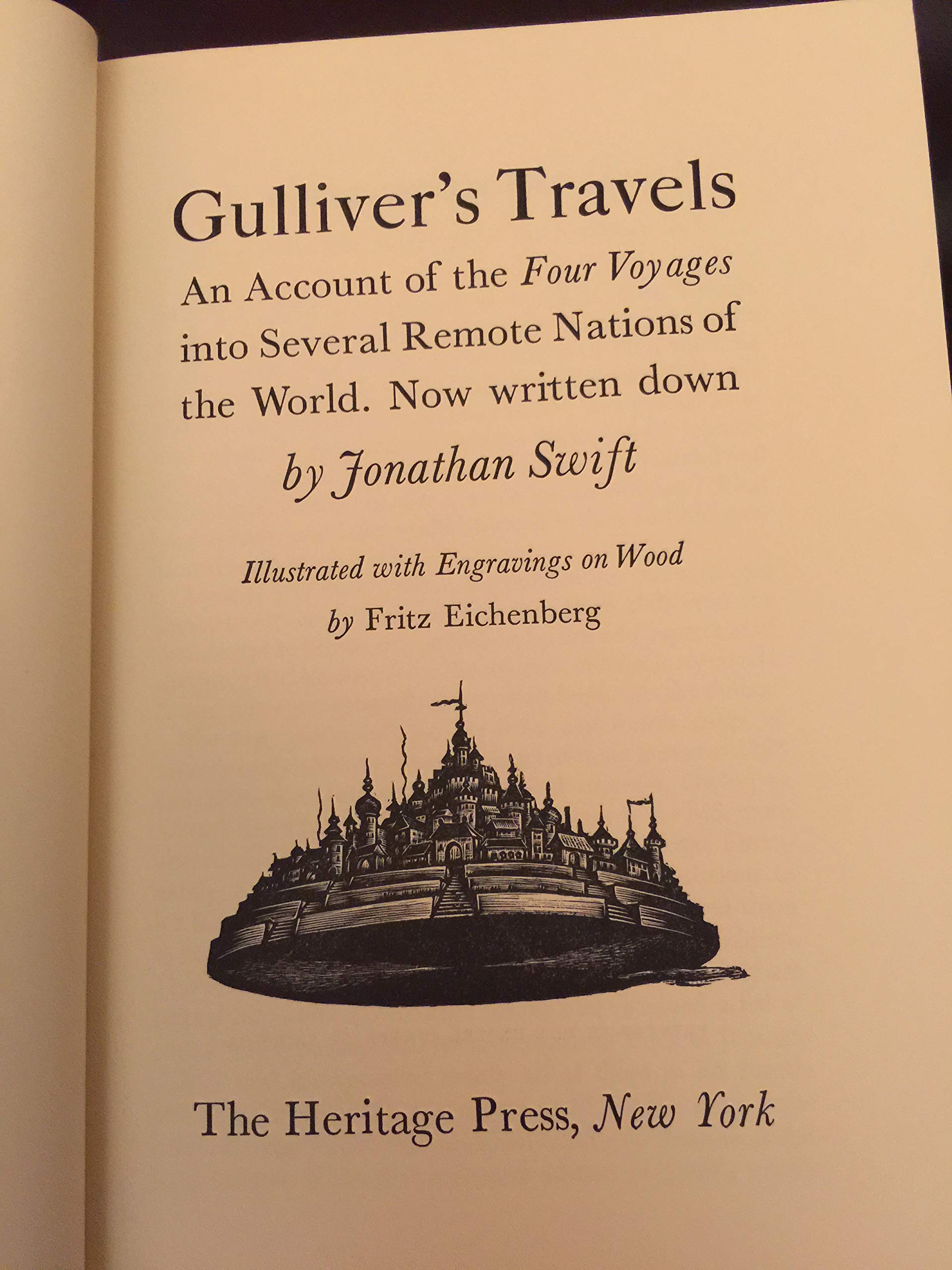 Gulliver's Travels (The Heritage Press Edition in Slipcase) used book depot