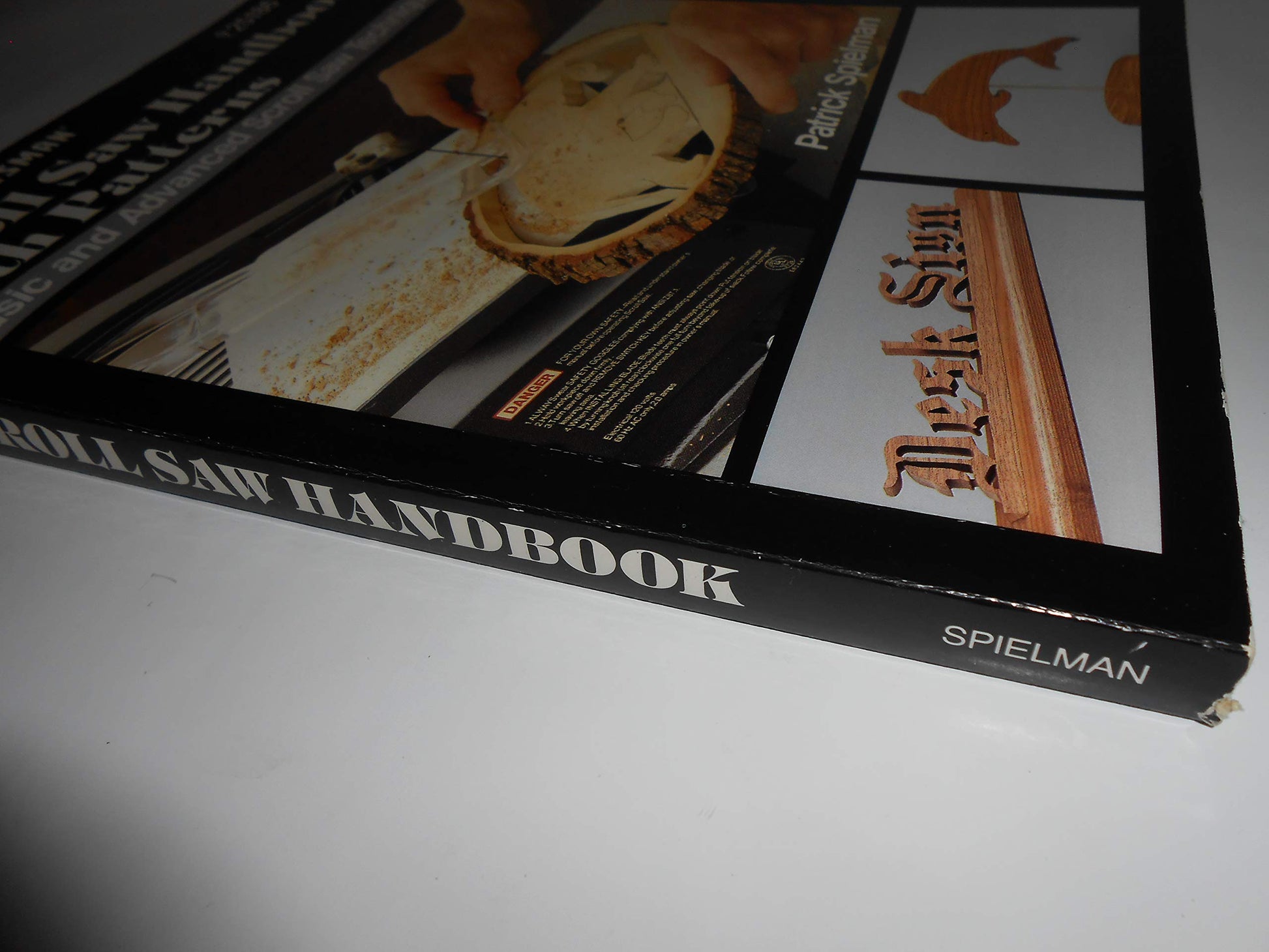 Scroll Saw Handbook with Patterns: Basic and Advanced Scroll Saw Techniques, Special Edition for SEARS/CRAFTSMAN used book depot