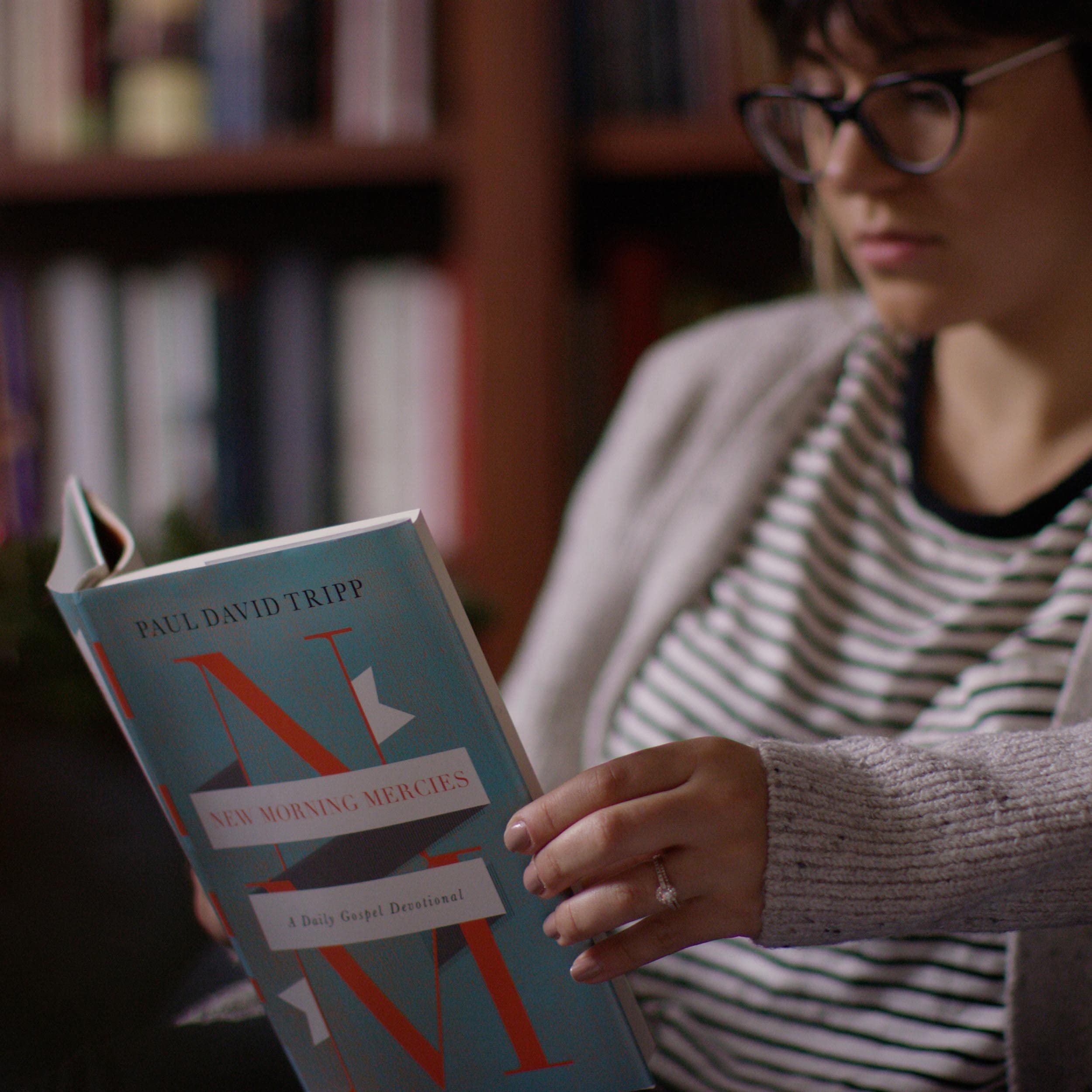 New Morning Mercies: A Daily Gospel Devotional used book depot