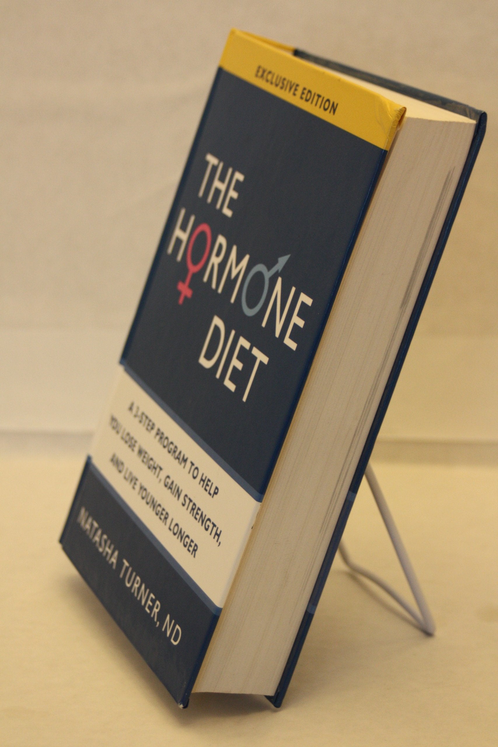 Hormone Diet, The: A 3-Step Program to Help You Lose Weight, Gain Strength, and Live Younger Longer by Turner, Natasha (2010) Hardcover used book depot