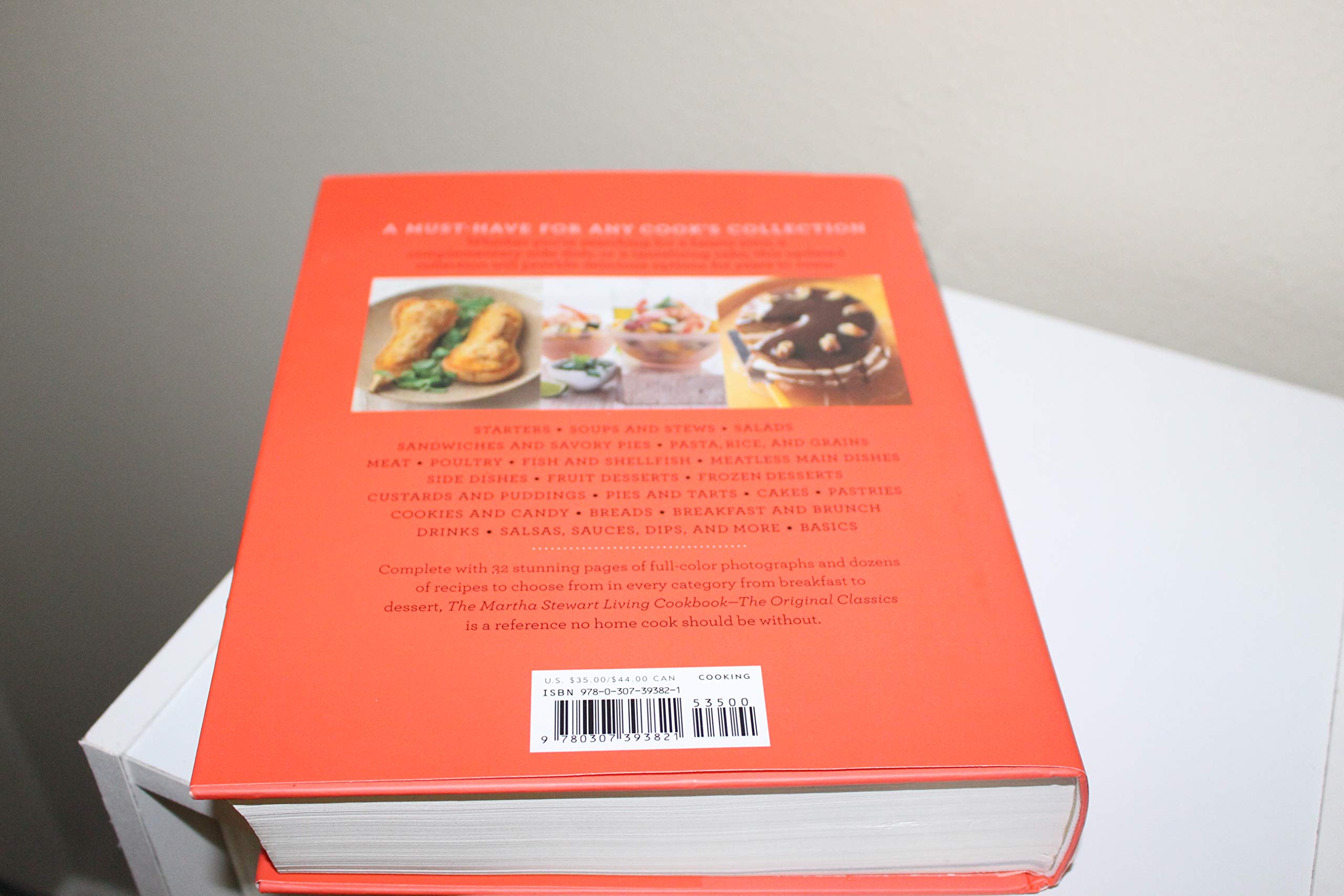 The Martha Stewart Living Cookbook: The Original Classics used book depot