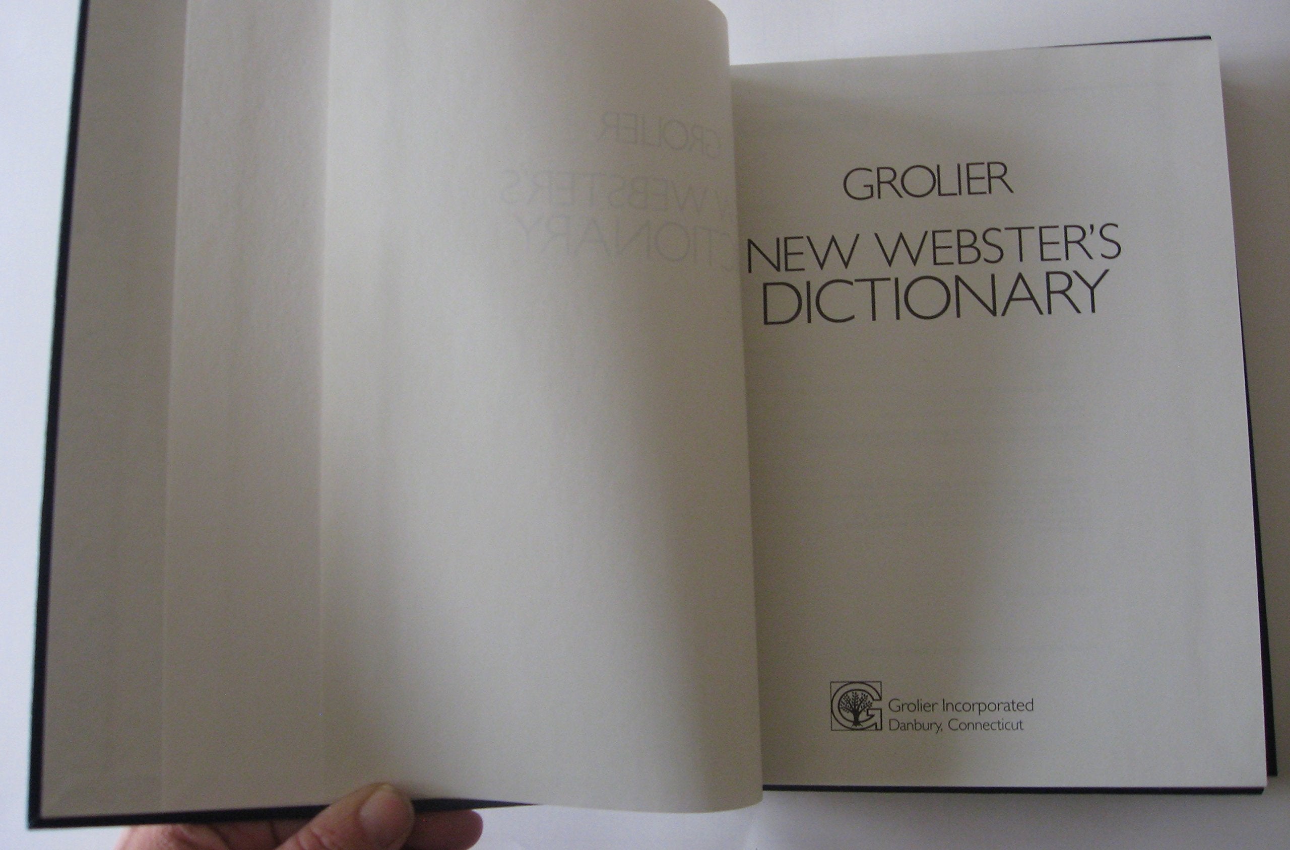 Grolier New Webster's Dictionary -- 1992 -- 2 Volume Set used book depot