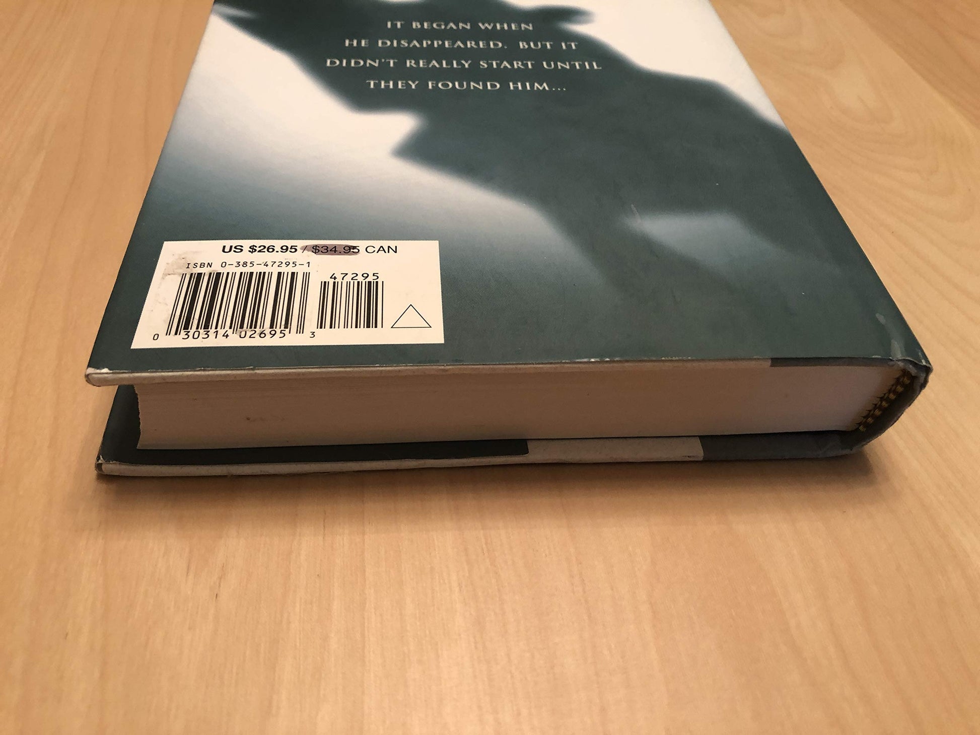 The Partner, The Runaway Jury, The Pelican Brief and Playing for Pizza (4 books) by John Grisham all First Editions! used book depot