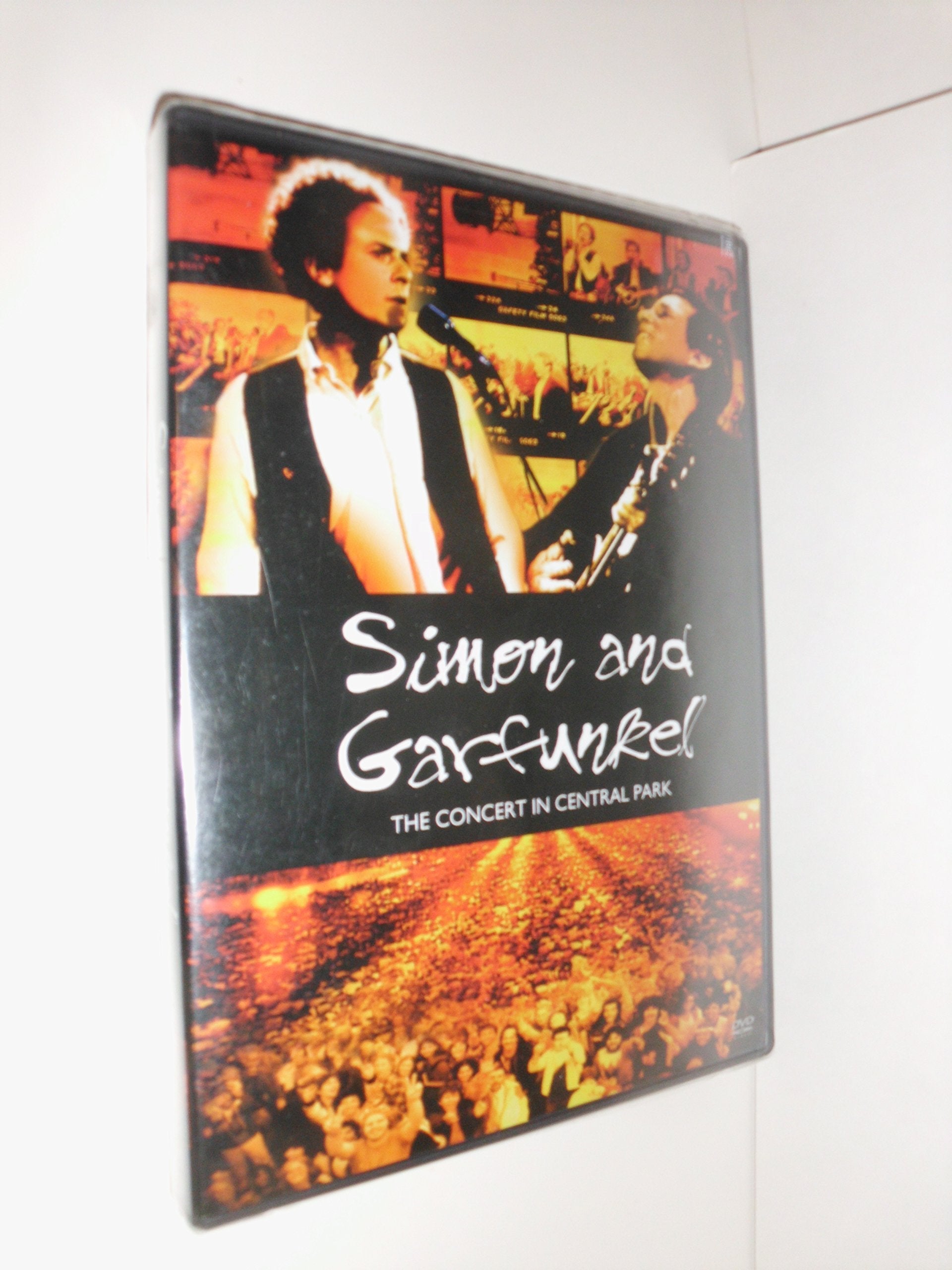 Simon and Garfunkel: The Concert in Central Park [DVD] used book depot