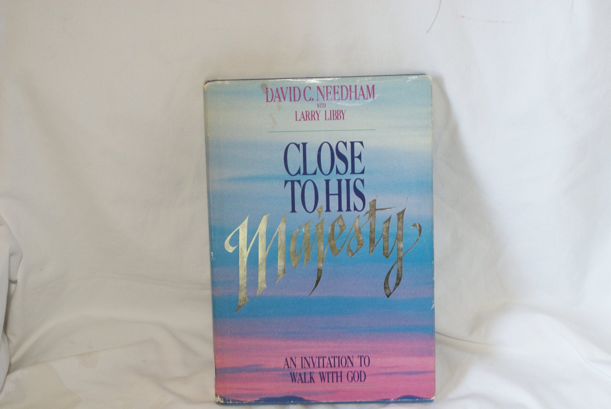Close to His Majesty: An Invitation to Walk With God used book depot