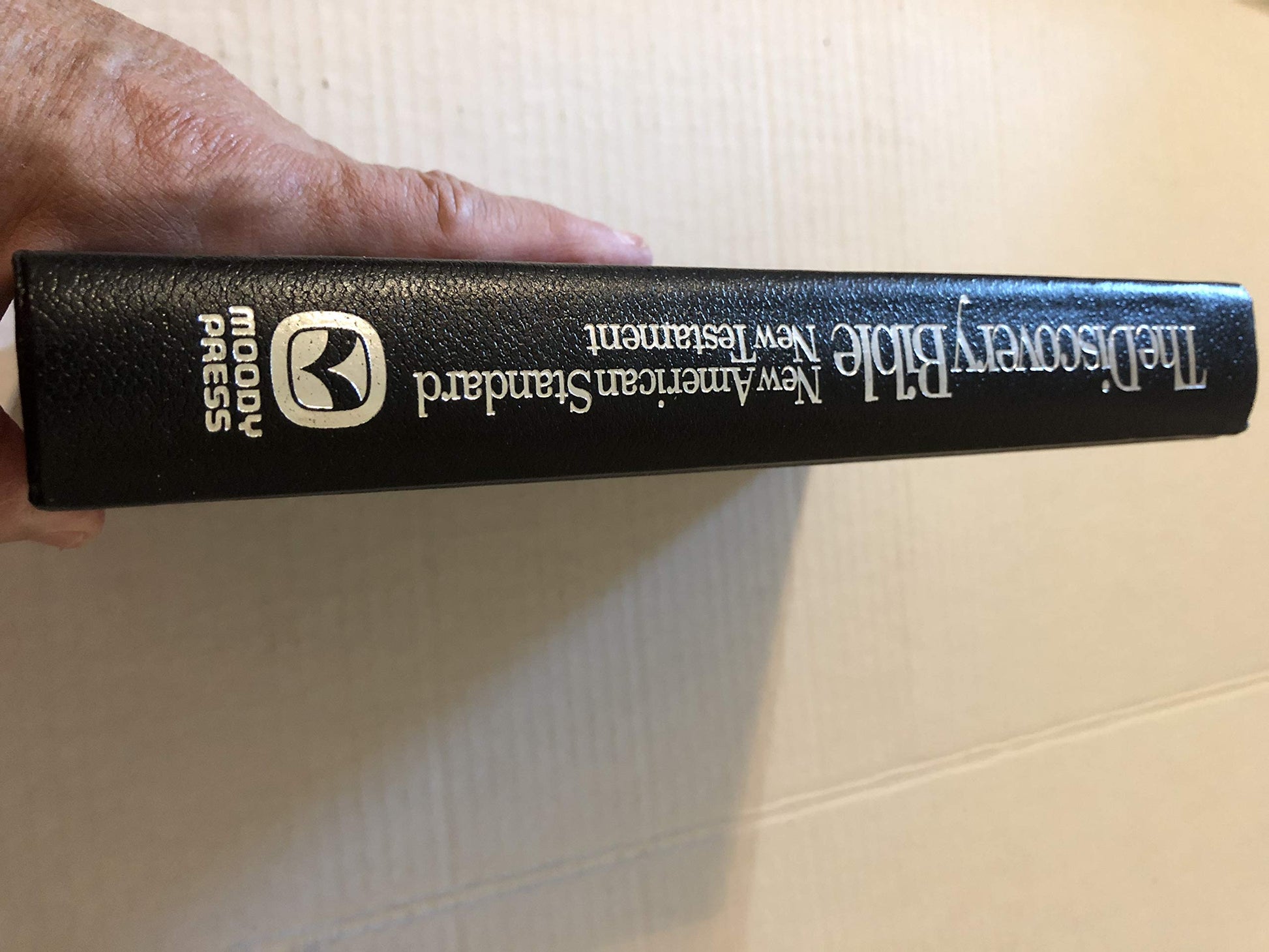 The Discovery Bible: New American Standard New Testament used book depot