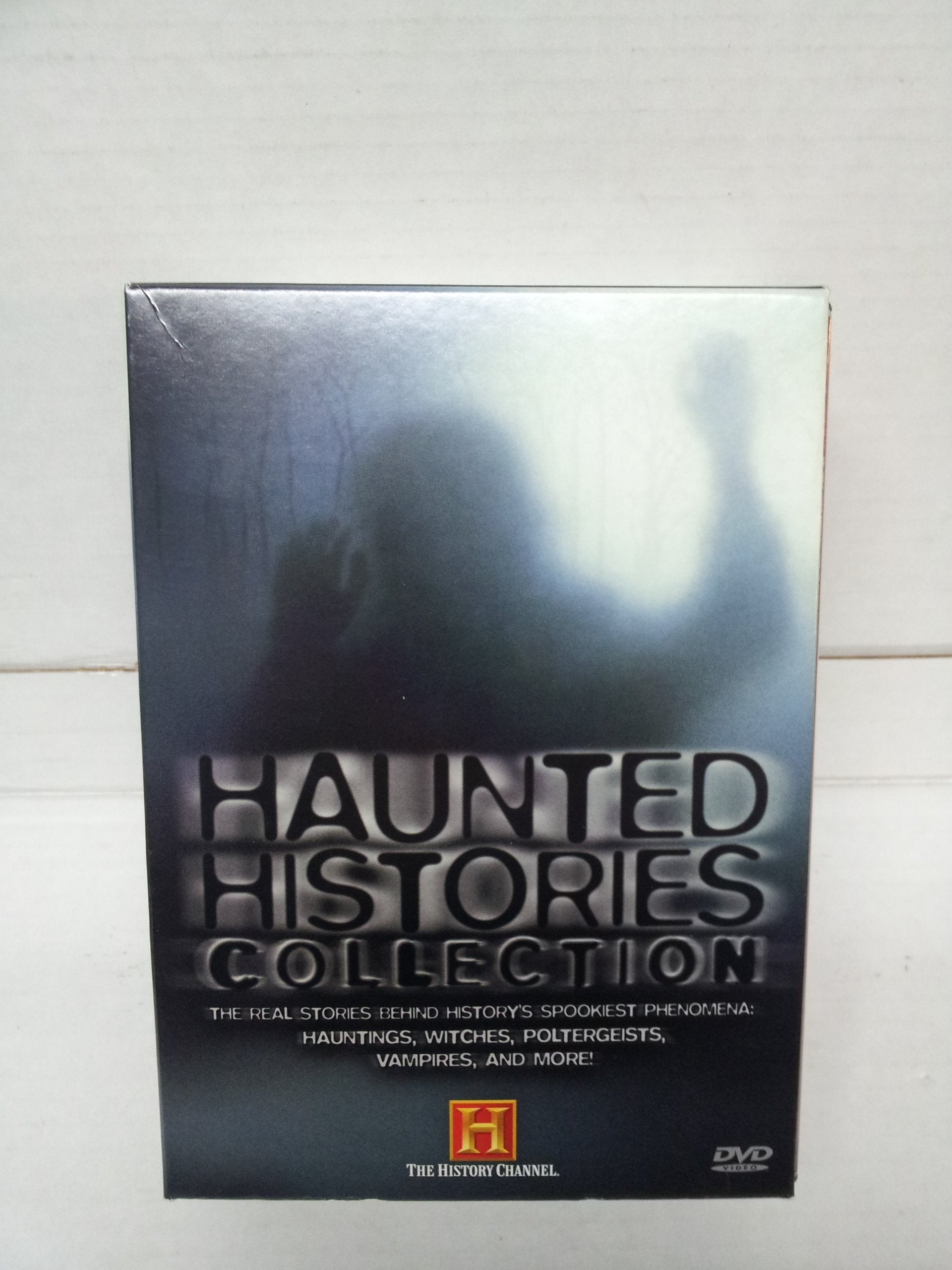 Haunted History: Haunted Histories Collection (Hauntings / Vampire Secrets / Salem Witch Trials / The Haunted History of Halloween / Poltergeist) (History Channel) [DVD] used book depot