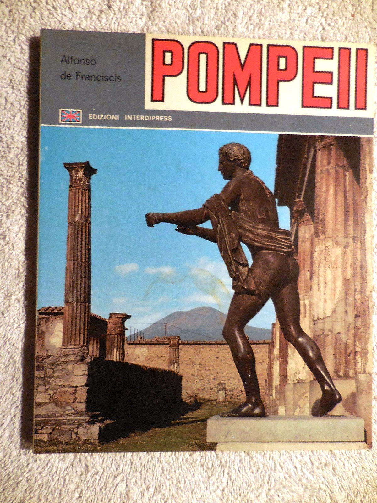 Pompeii used book depot