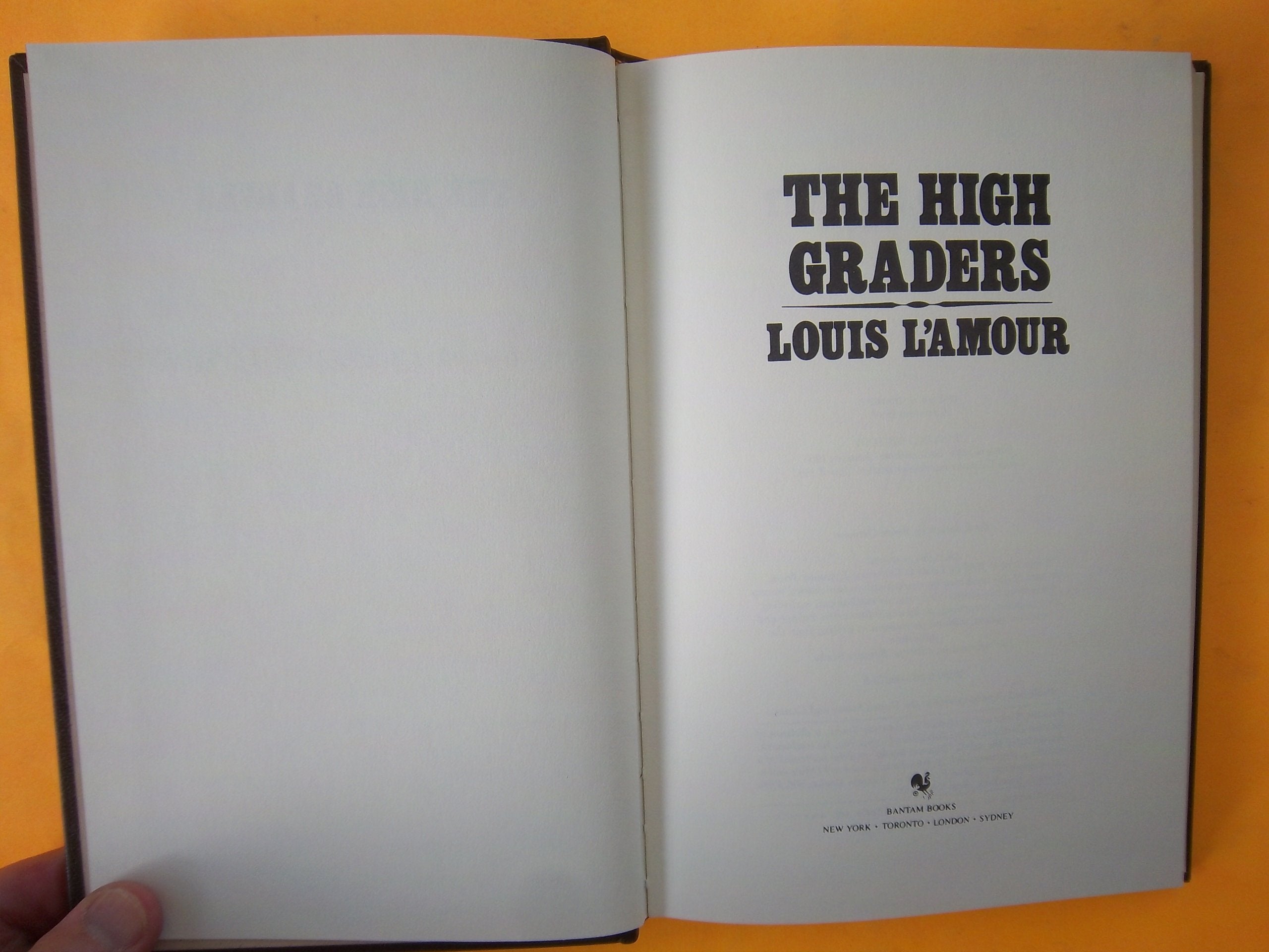 The High Graders (The Louis L'Amour Collection) used book depot