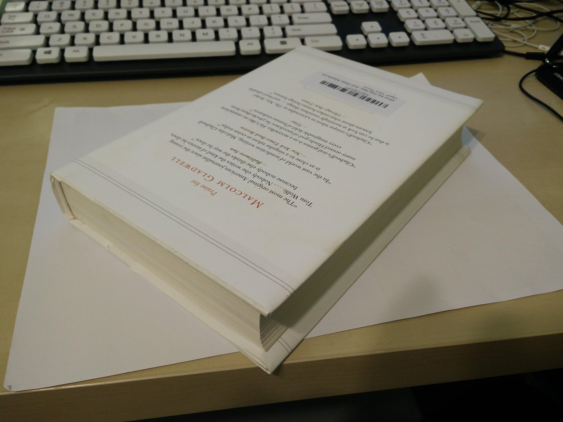 What the Dog Saw: And Other Adventures used book depot