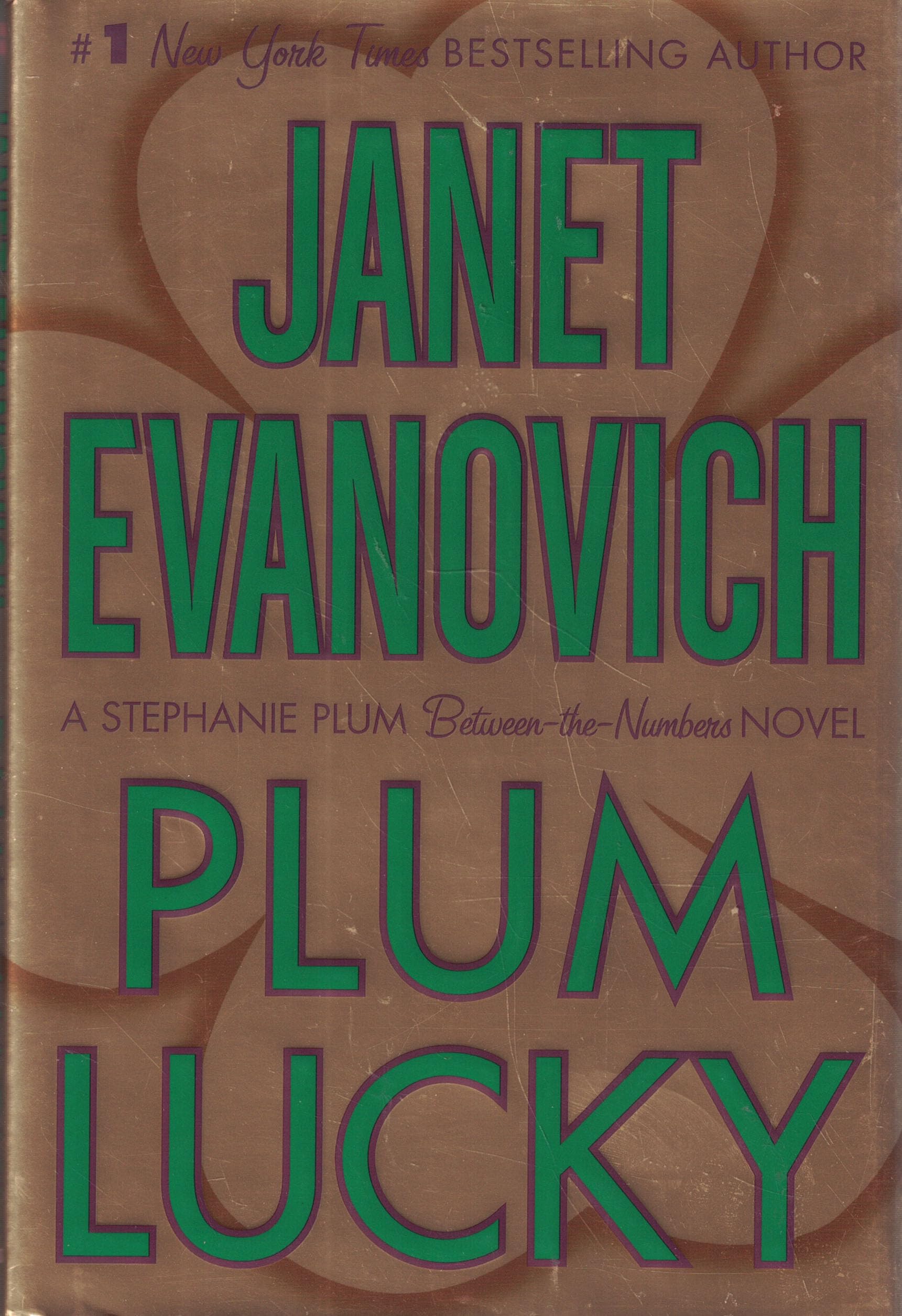 Plum Lucky (Stephanie Plum Between the Numbers) used book depot