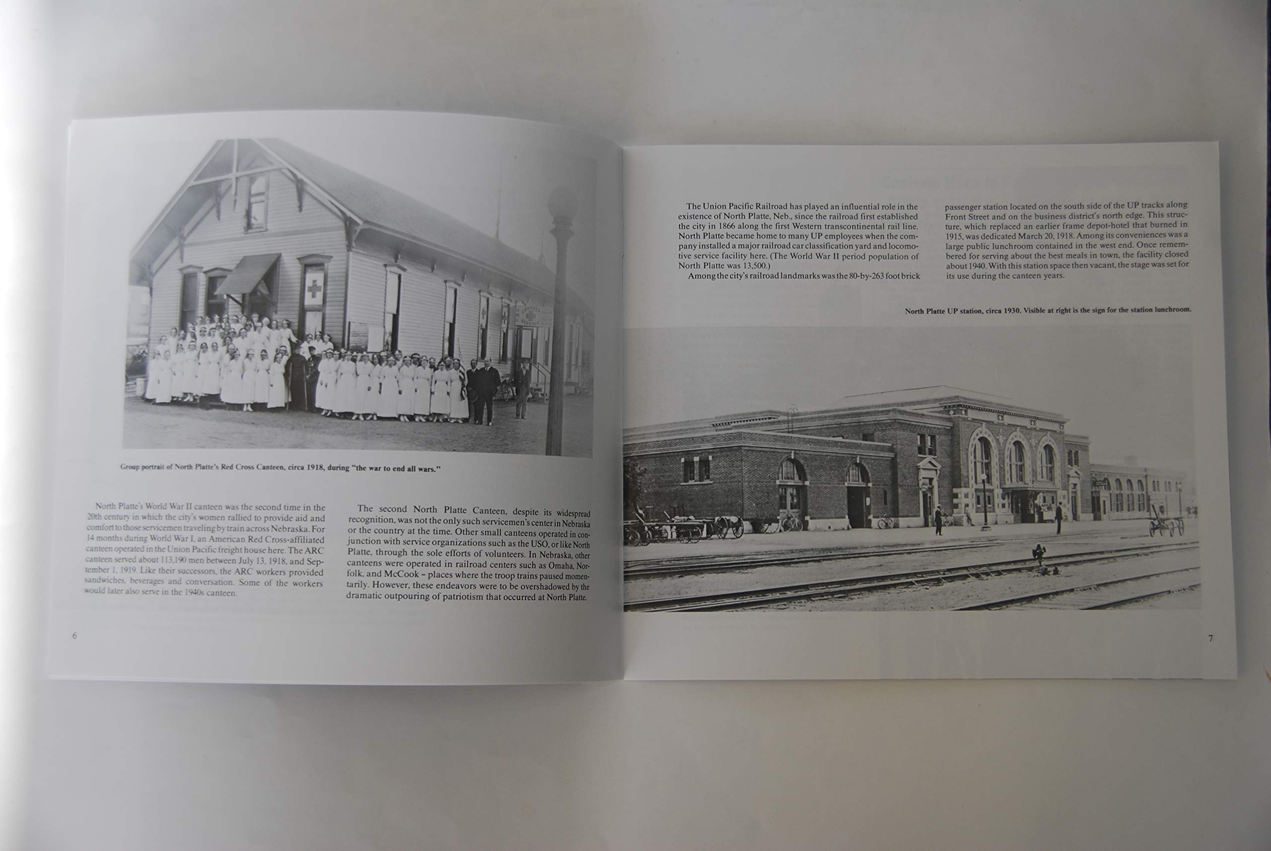 North Platte Canteen : An Account of Heartland Hospitality Along the Union Pacific Railroad used book depot