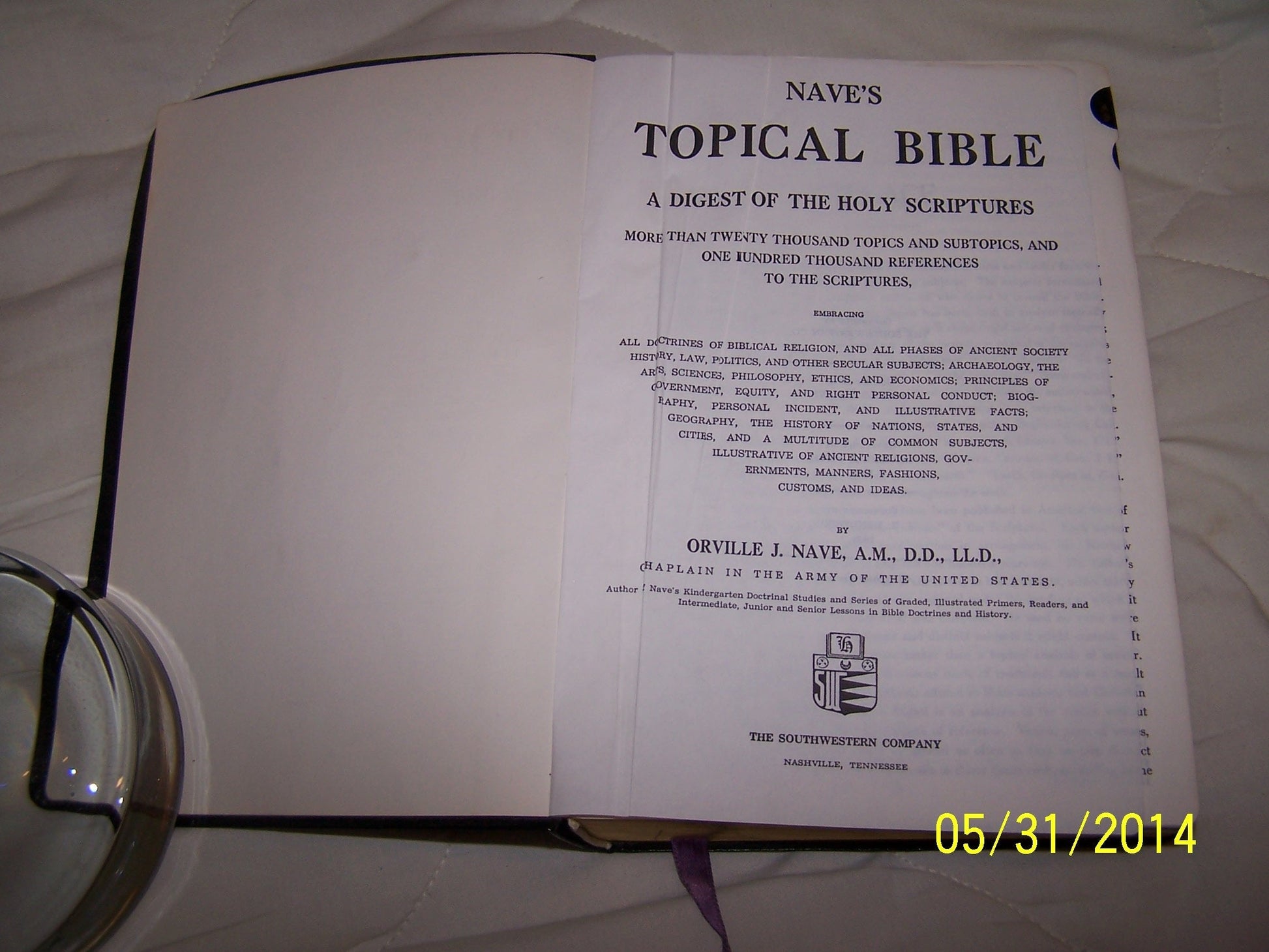 Nave's Topical Bible a Digest of the Holy Scriptures used book depot