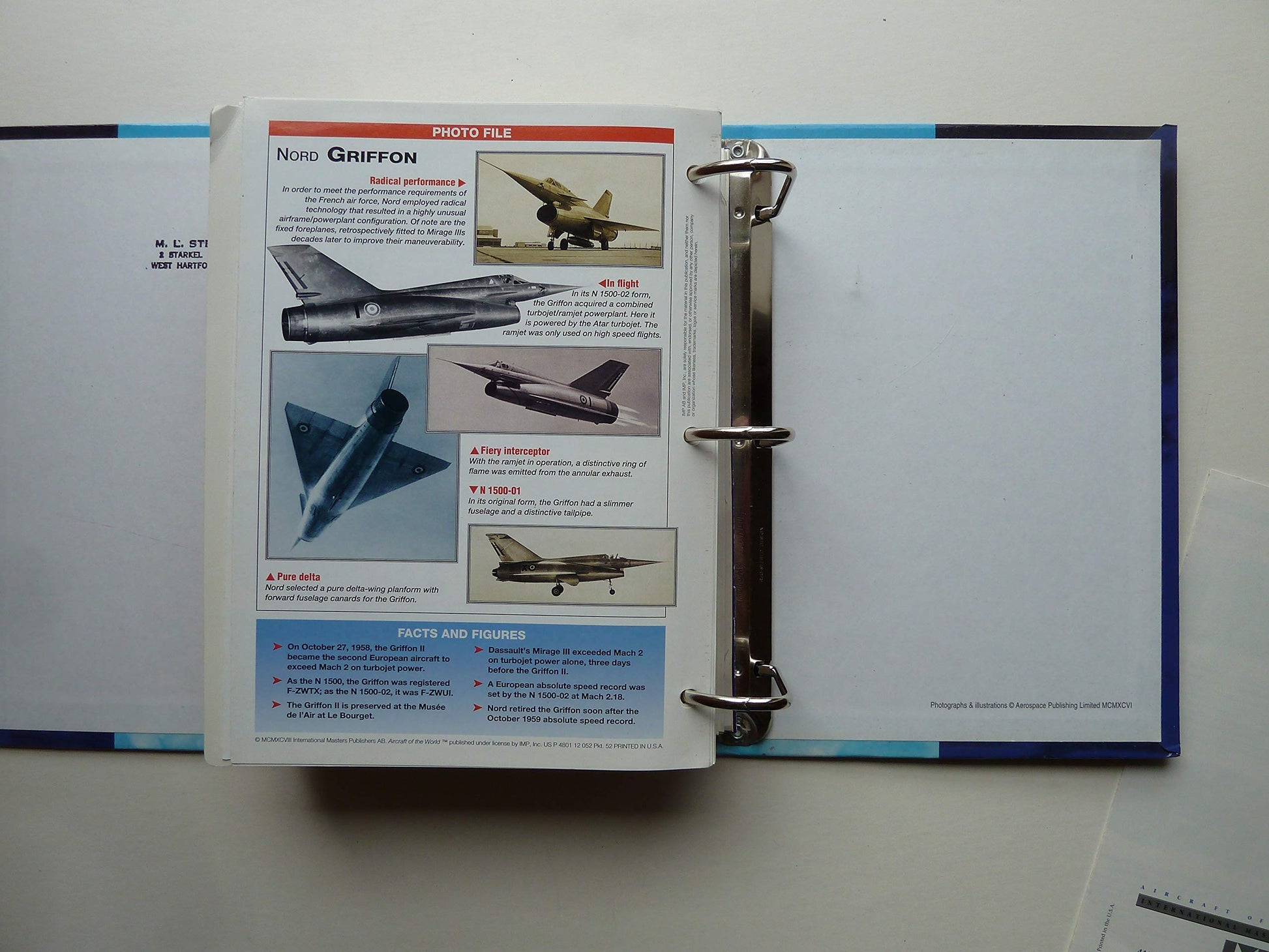 Aircraft of the World: The Complete Guide used book depot