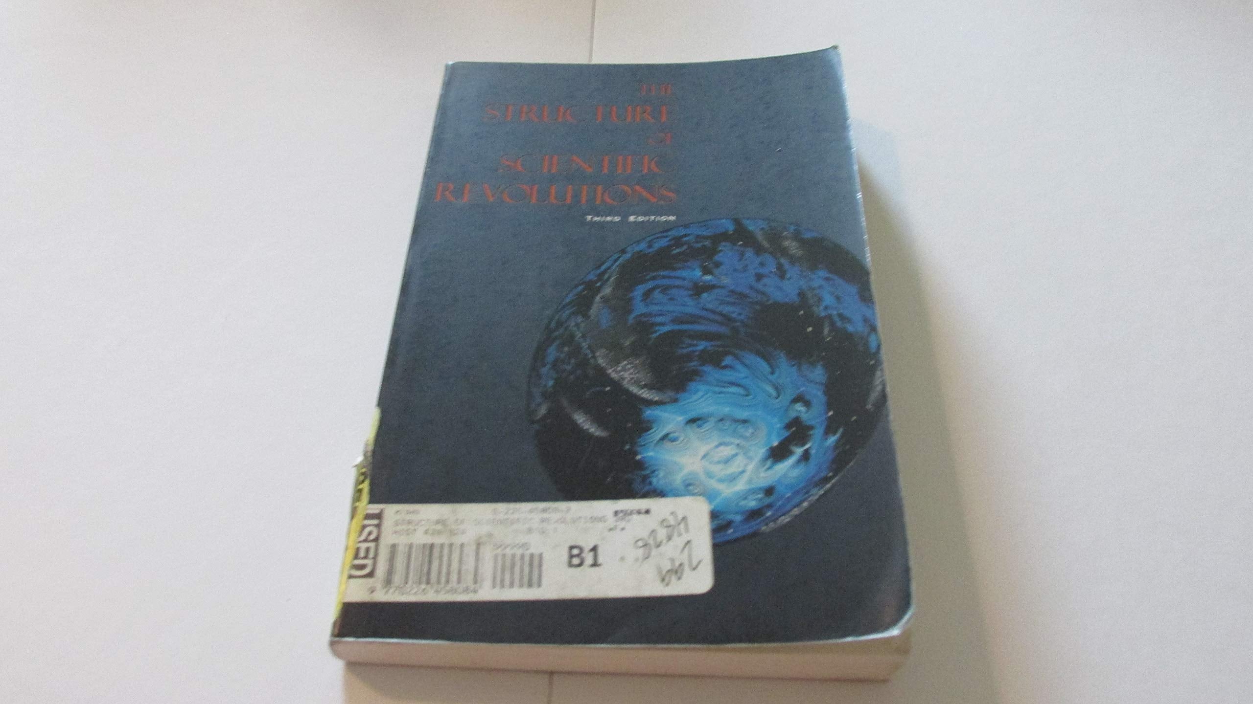 The Structure of Scientific Revolutions used book depot