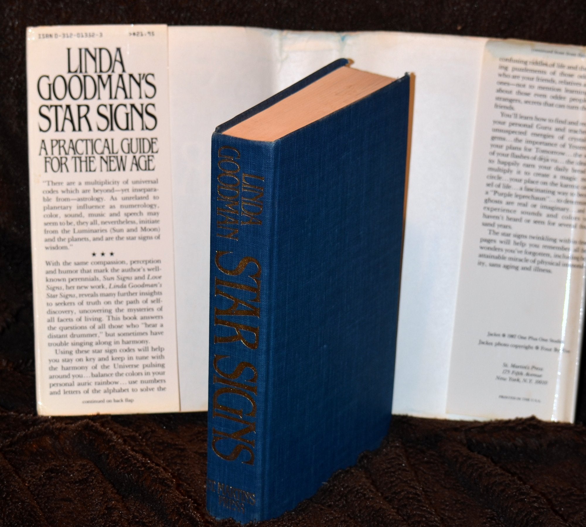 Linda Goodman's Star Signs used book depot