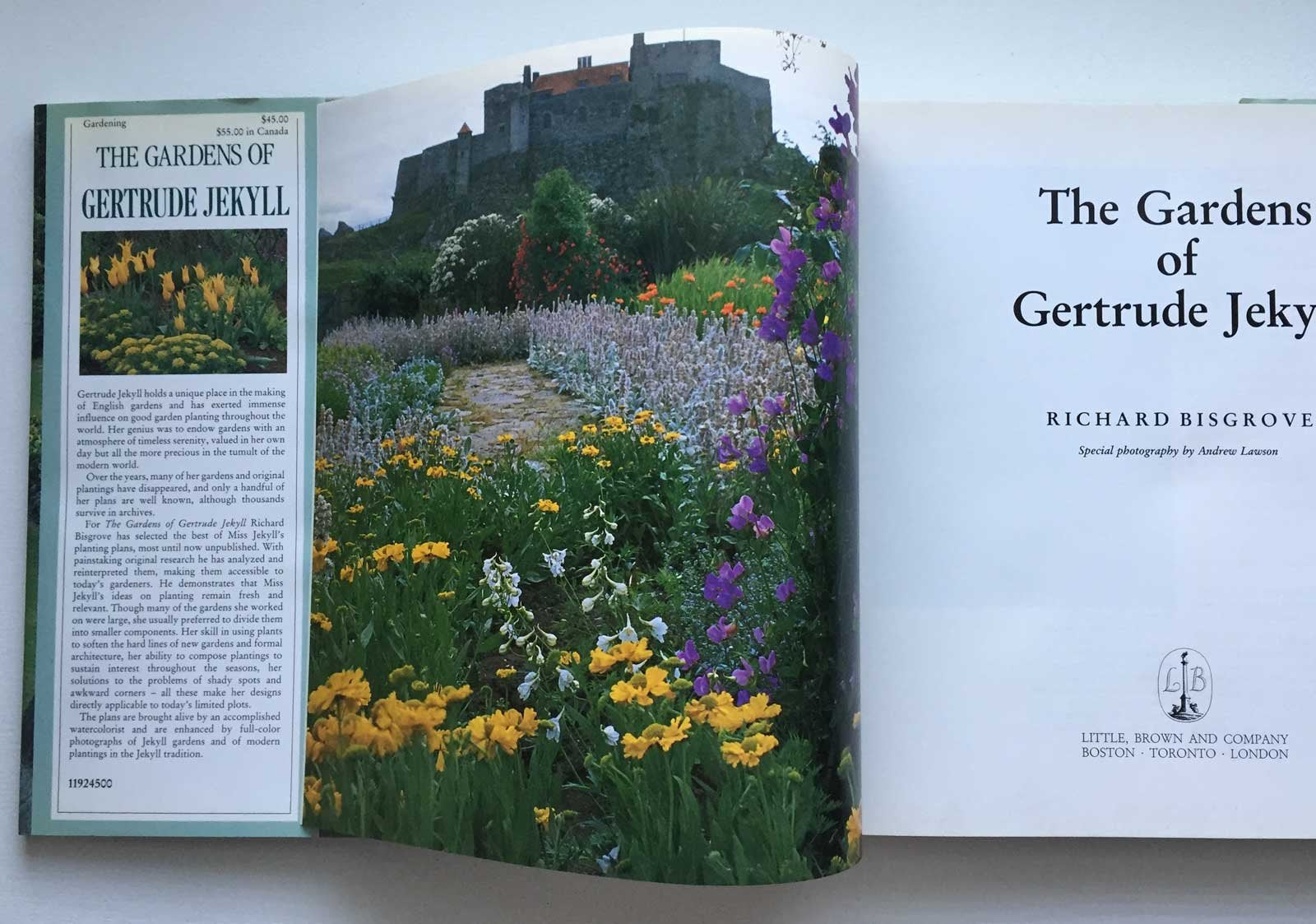 The Gardens of Gertrude Jekyll used book depot
