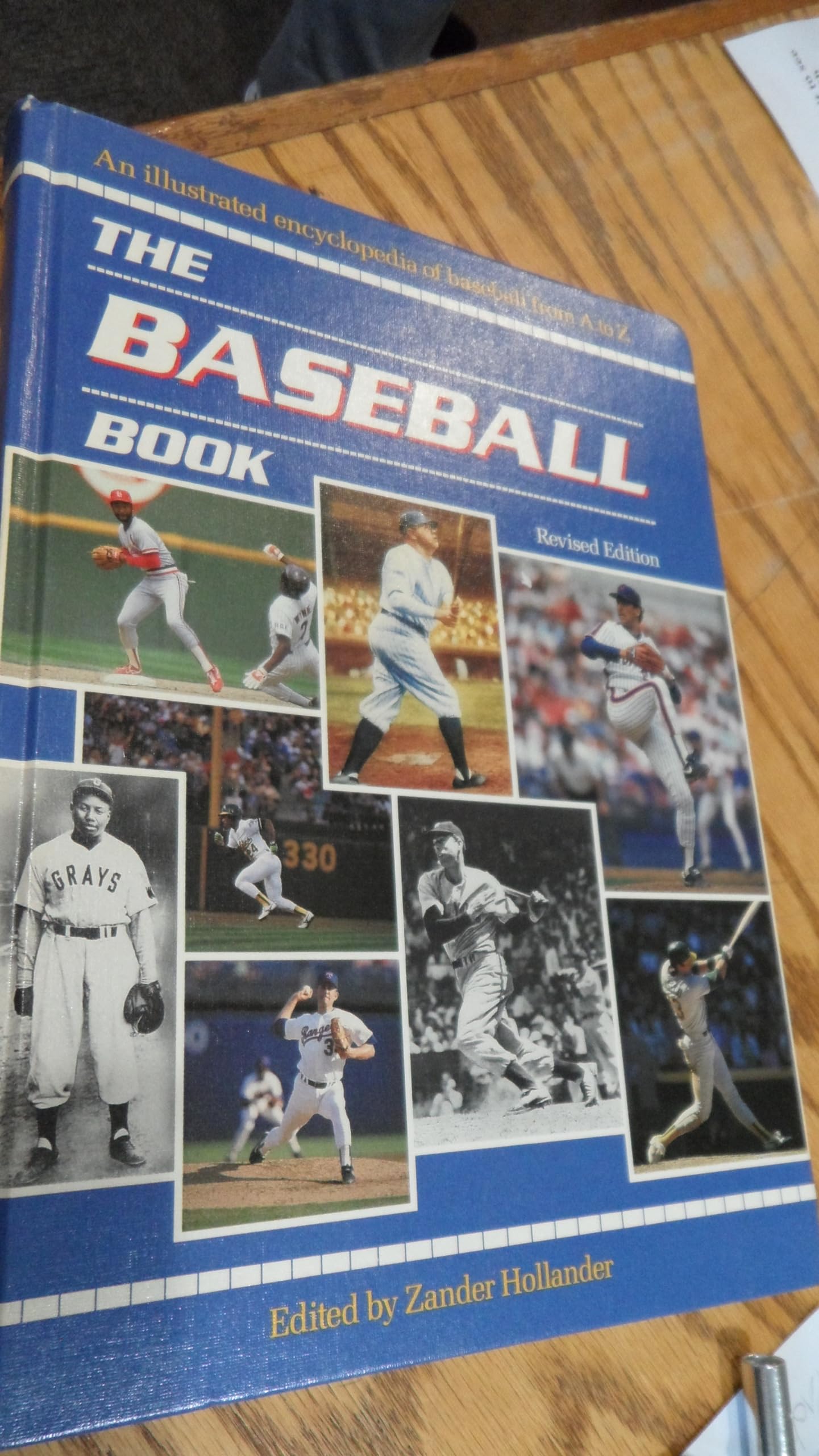 THE BASEBALL BOOK: Updated through 1990. An illustrated encyclopedia of baseball from A to Z.