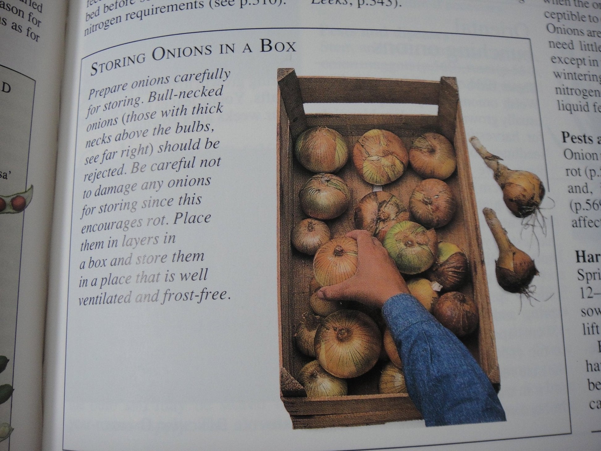 American Horticultural Society Encyclopedia of Gardening used book depot