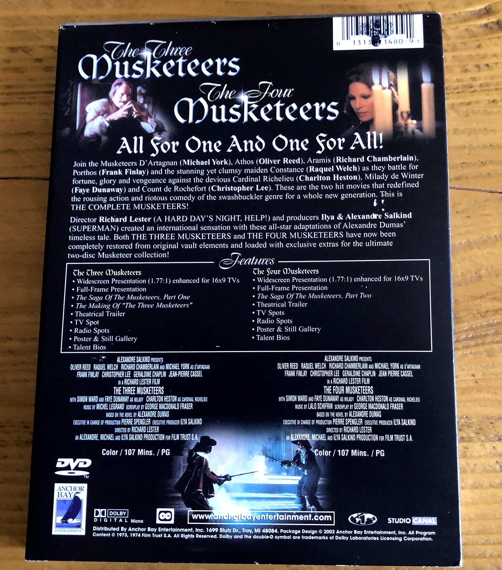 The Complete Musketeers (The Three Musketeers / The Four Musketeers) [DVD] used book depot