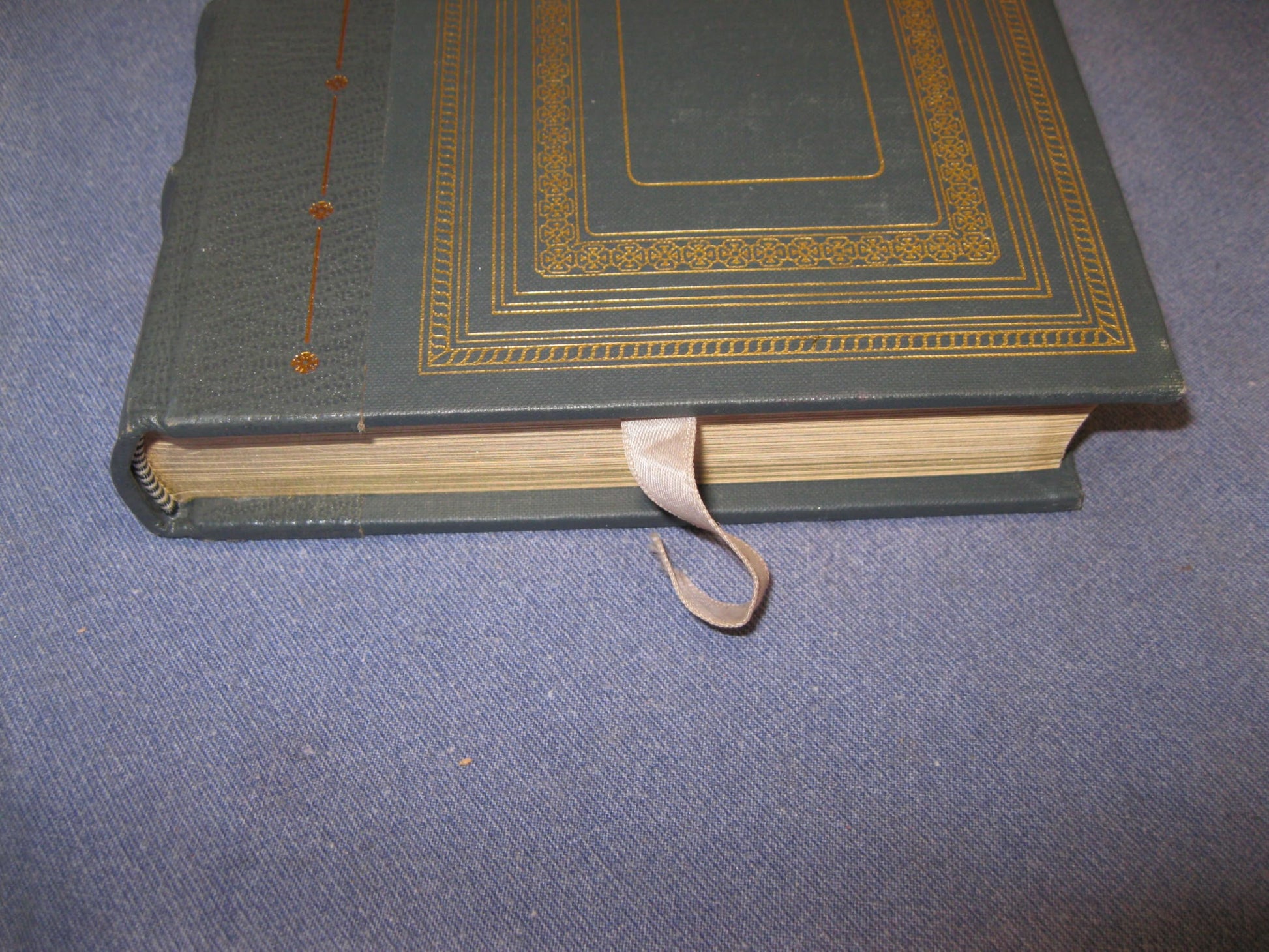 Rare Virgil, translation Of John Dryden / FRANKLIN LIBRARY THE AENEID 1982 used book depot