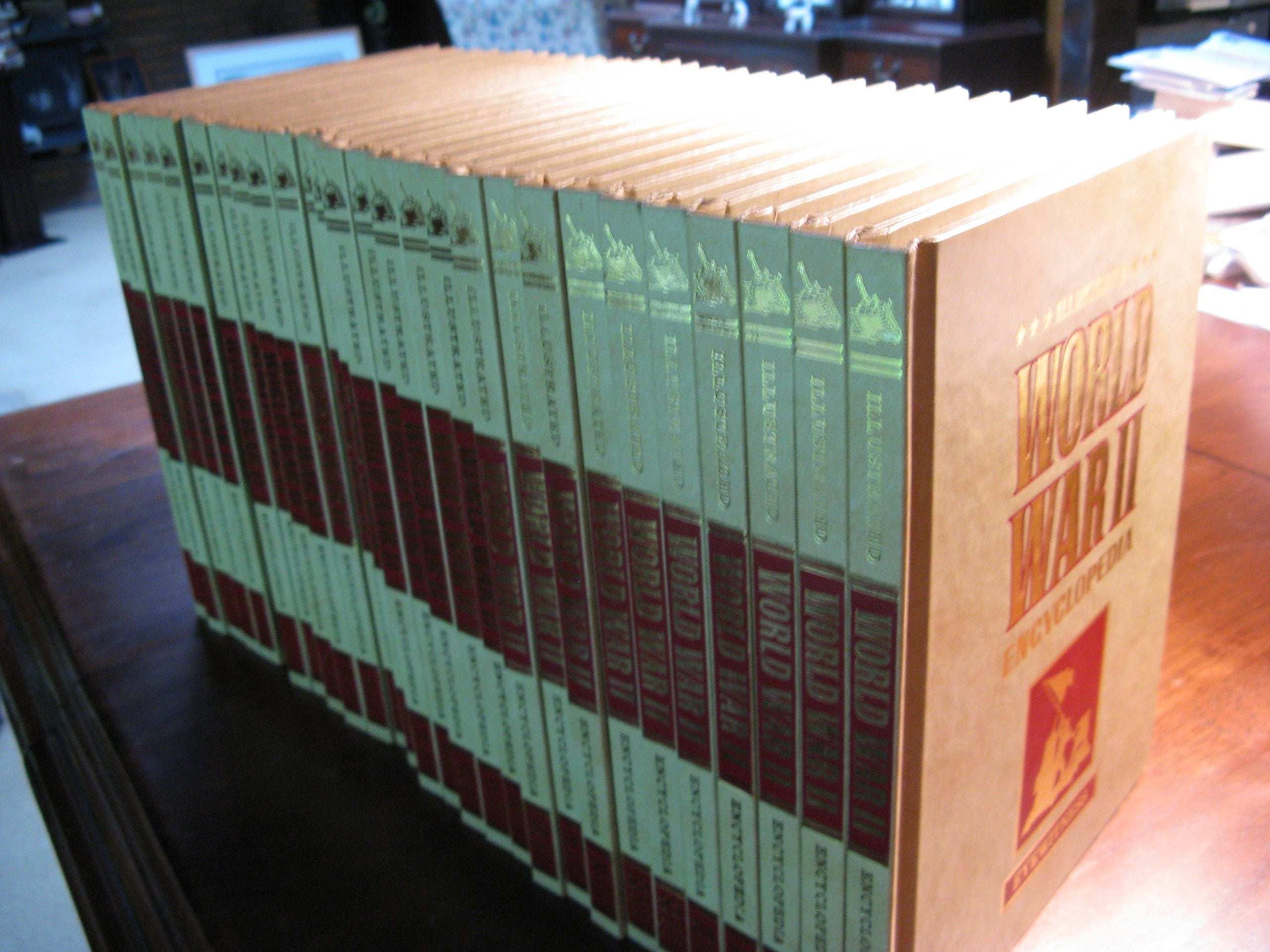 Marshall Cavendish LTD Illustrated World war II Encyclopedia Eyewitness Volume 1-24 used book depot