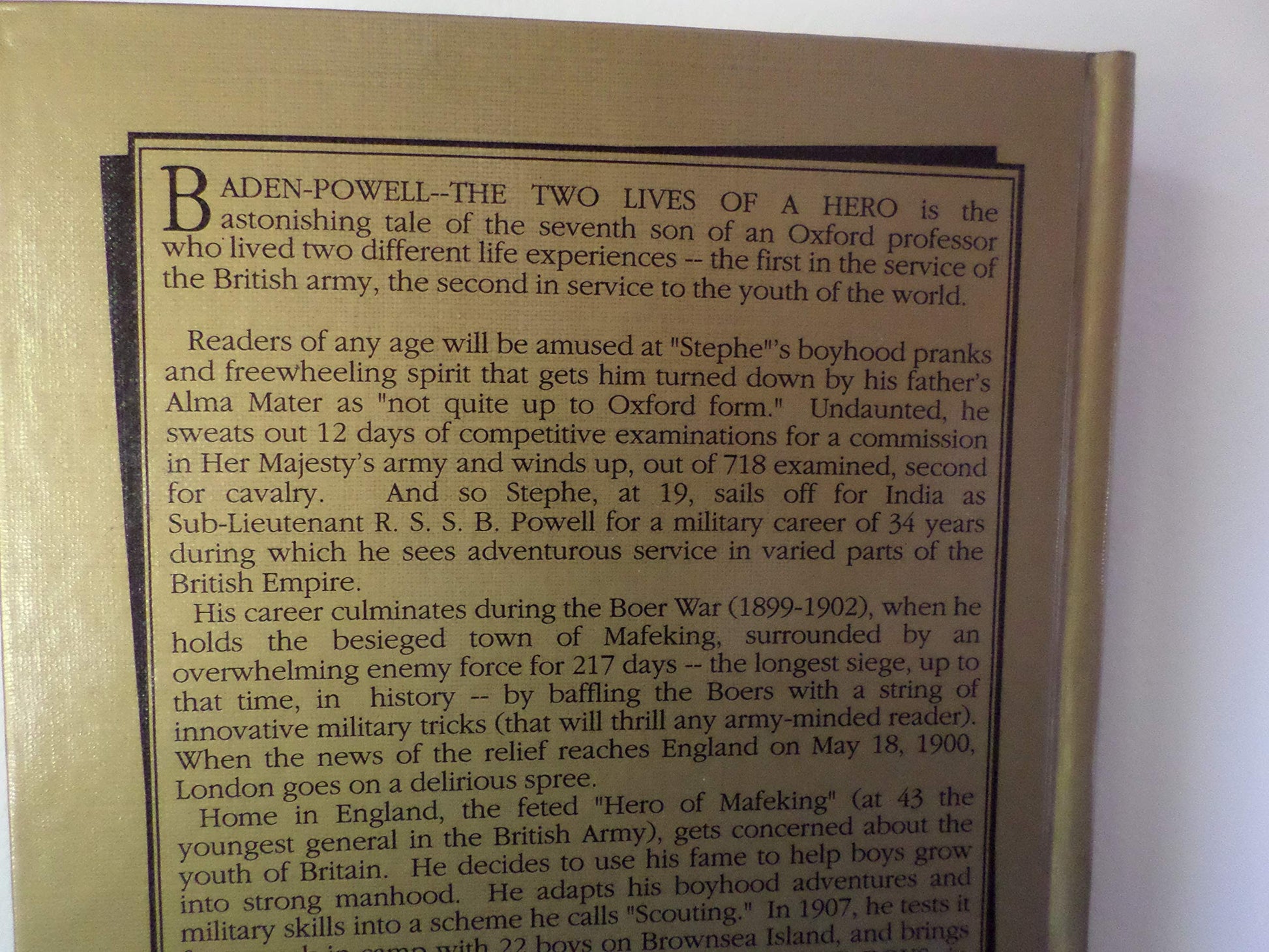 Baden-Powell : The Two Lives of a Hero used book depot