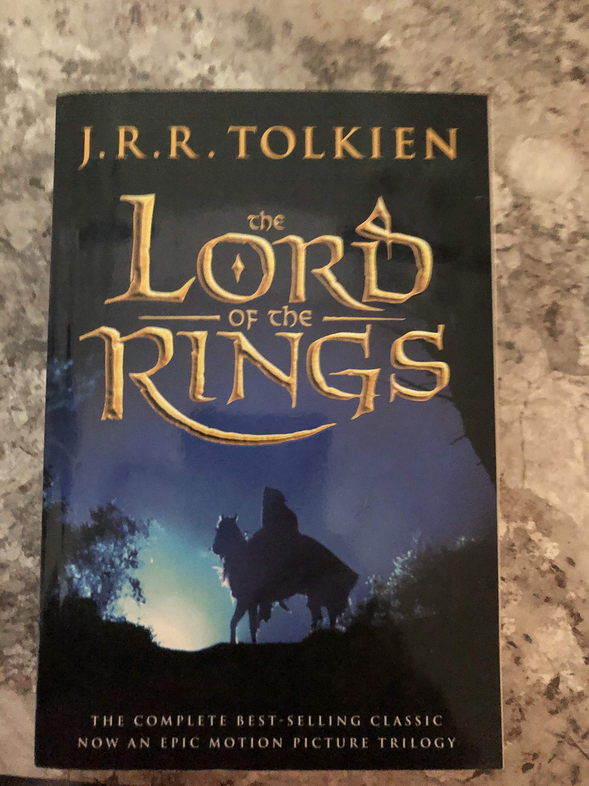 The Lord of the Rings (Movie Art Cover) used book depot