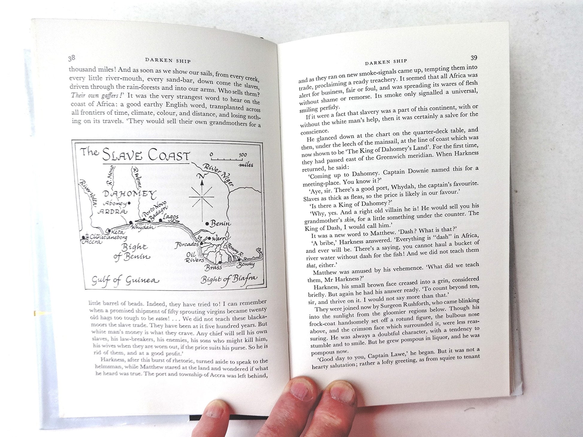 The Master Mariner. Book 2. Darken Ship. used book depot